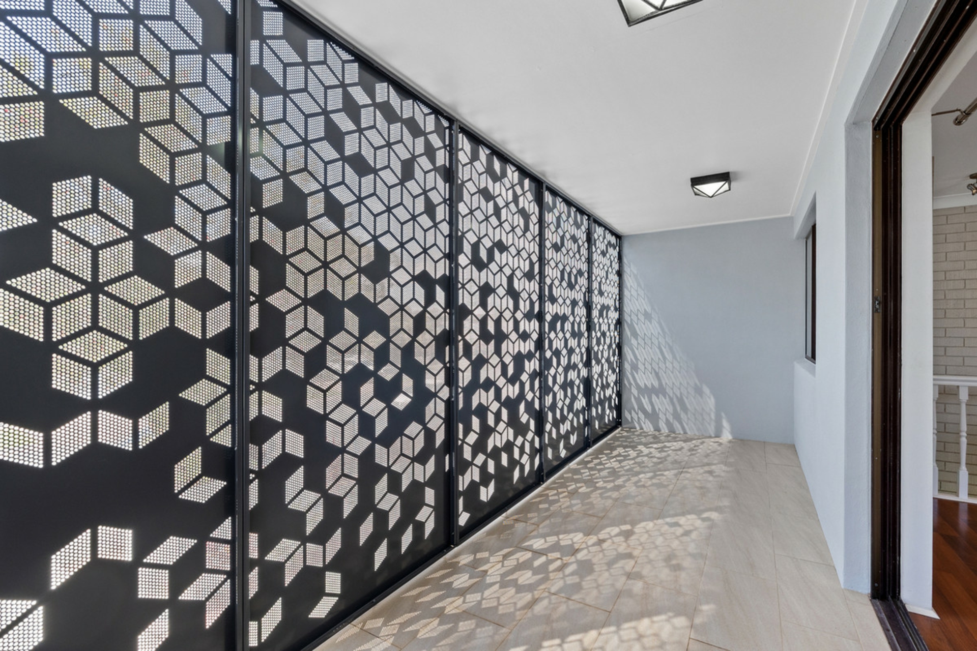 42 Cavell Street — photo 8 of 30