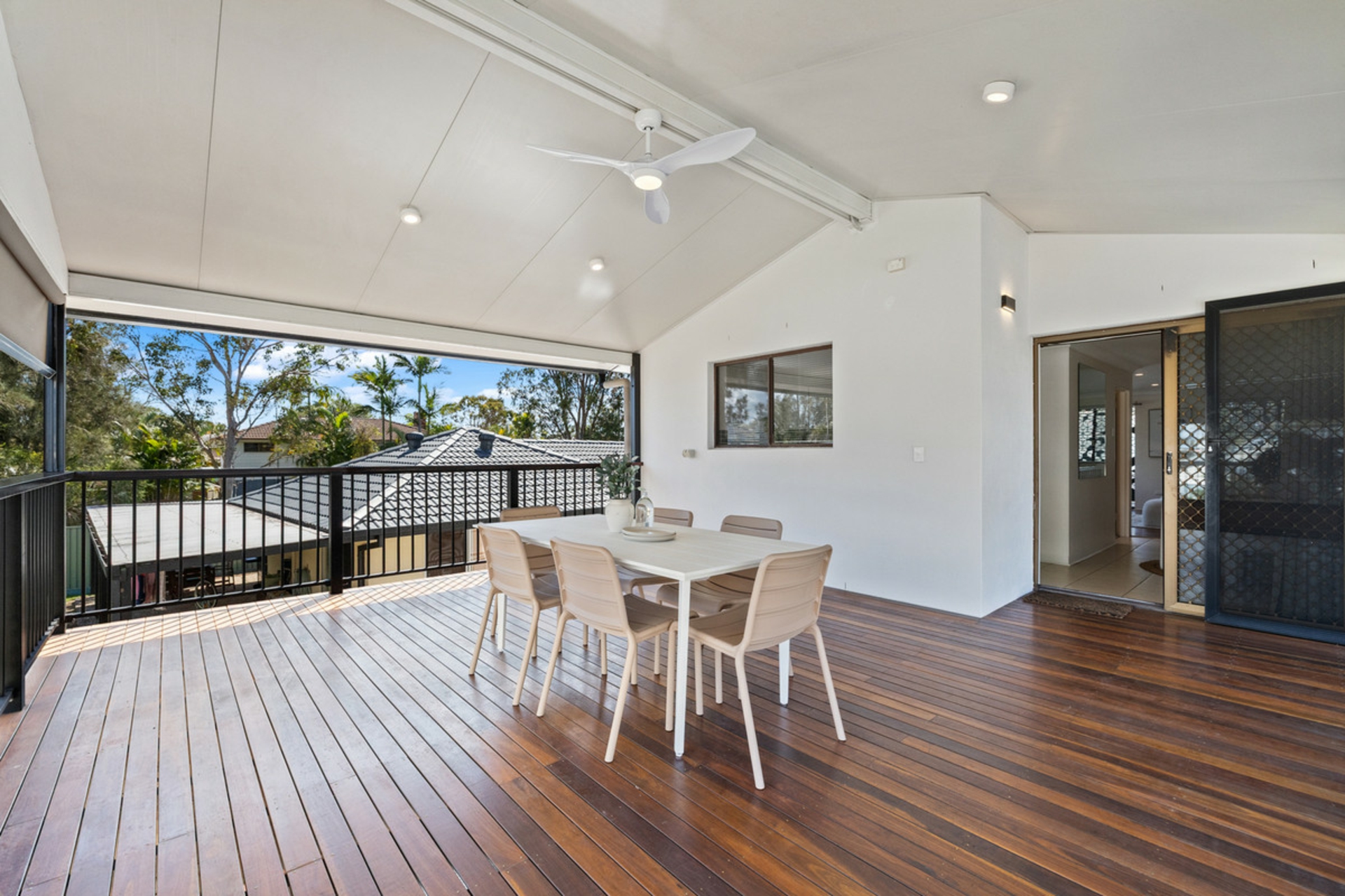 42 Cavell Street — photo 16 of 30