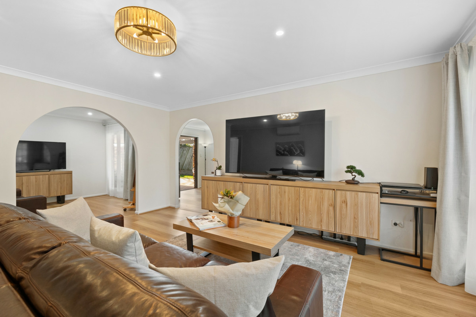 18 Birkdale Road — photo 3 of 29