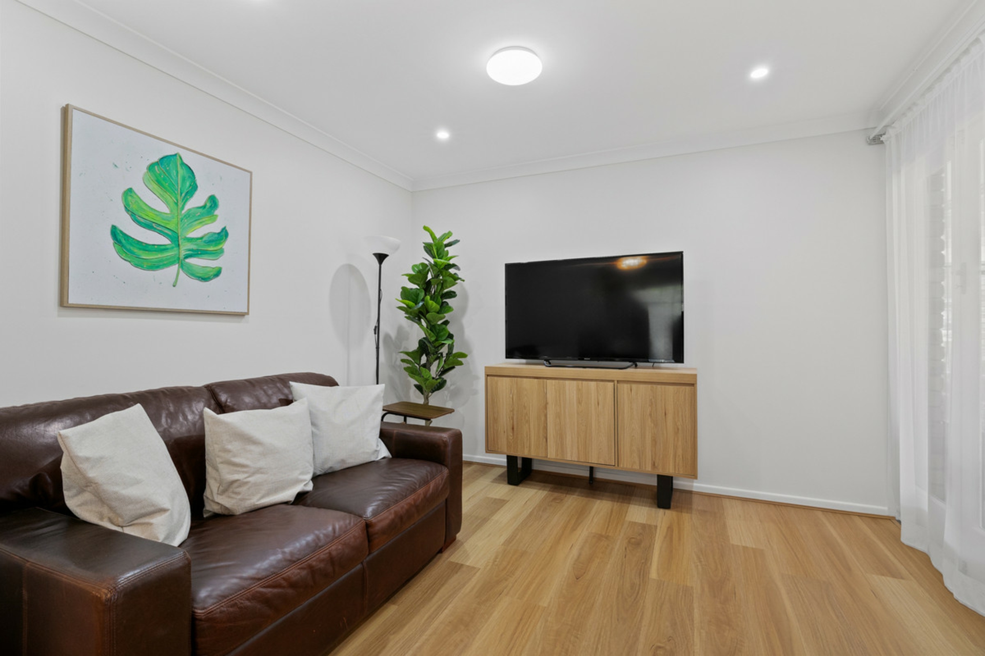 18 Birkdale Road — photo 9 of 29