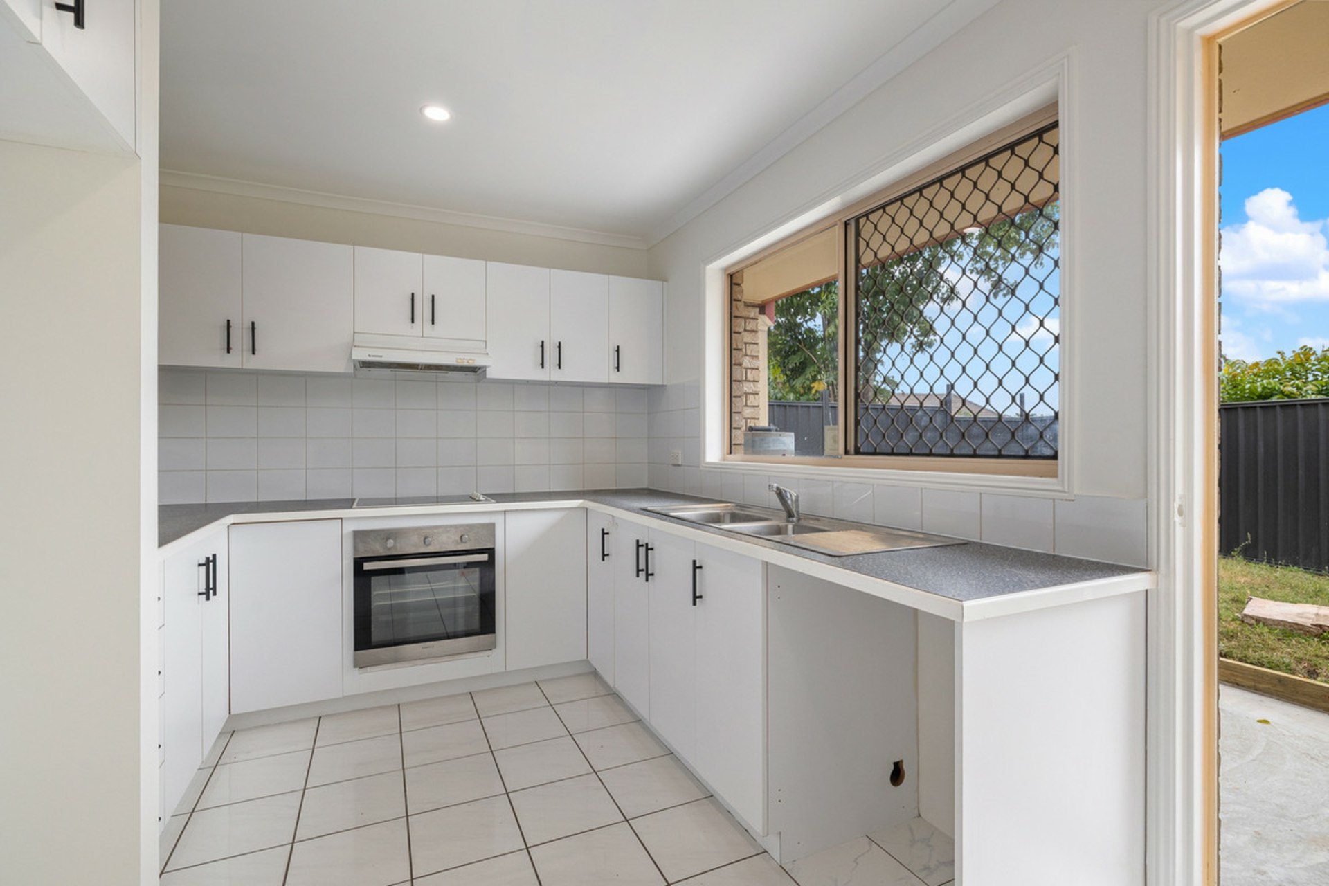42/51-61 Bowen Street — photo 7 of 15