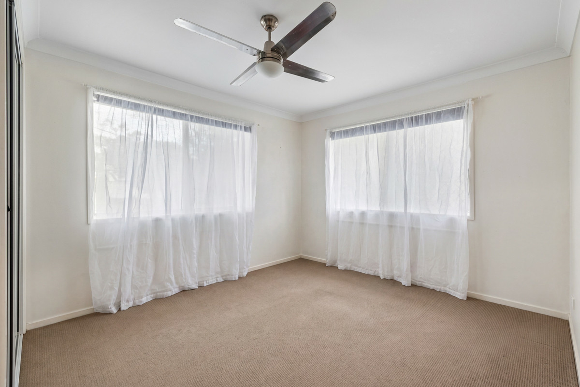 14 Consort Street — photo 11 of 19