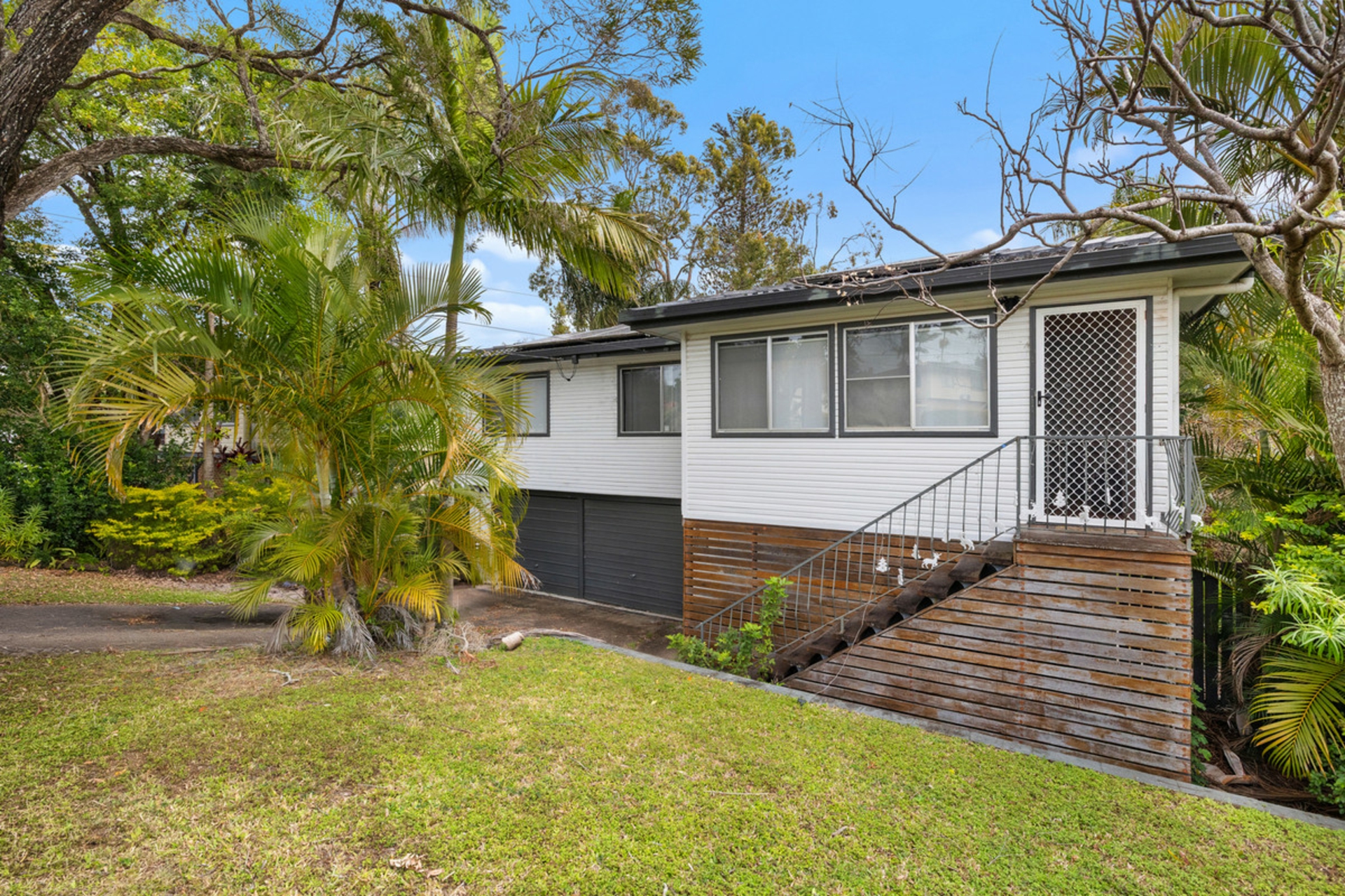 14 Consort Street — photo 18 of 19