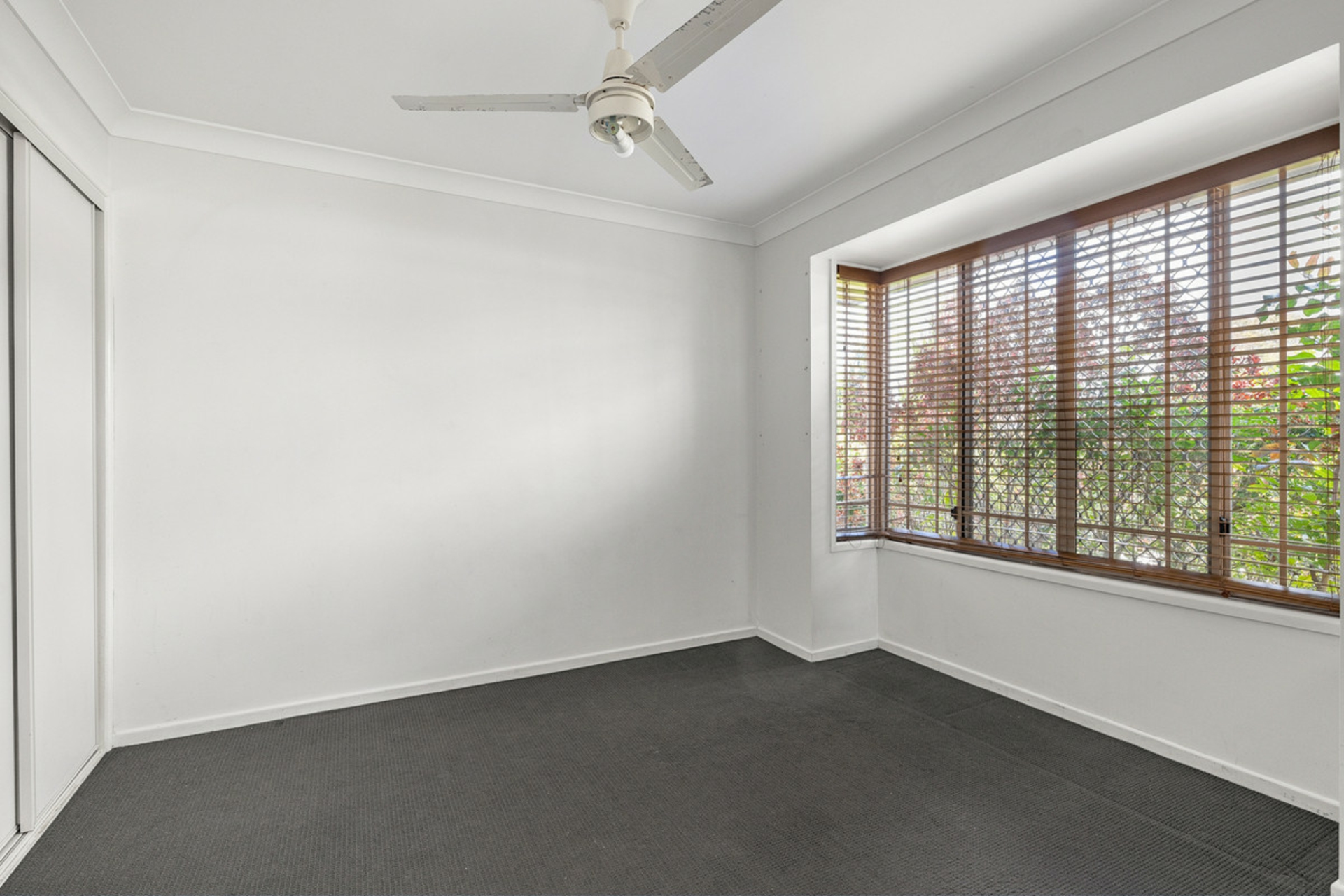 71 Link Road — photo 14 of 20