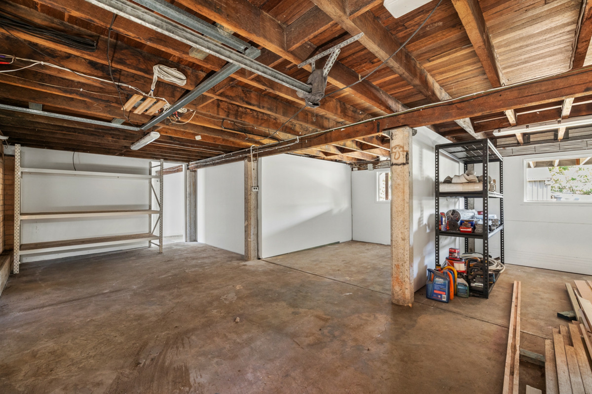 735 Old Cleveland Road East — photo 18 of 22