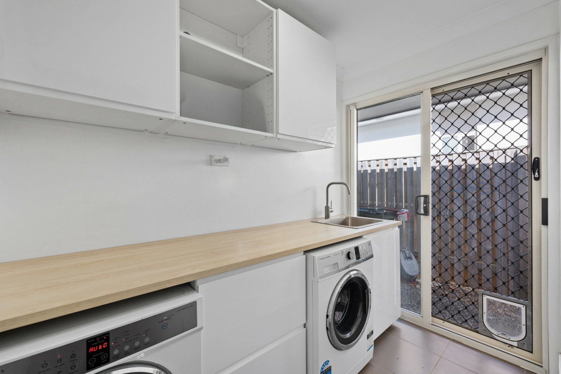 18 Seawater Street — photo 16 of 24