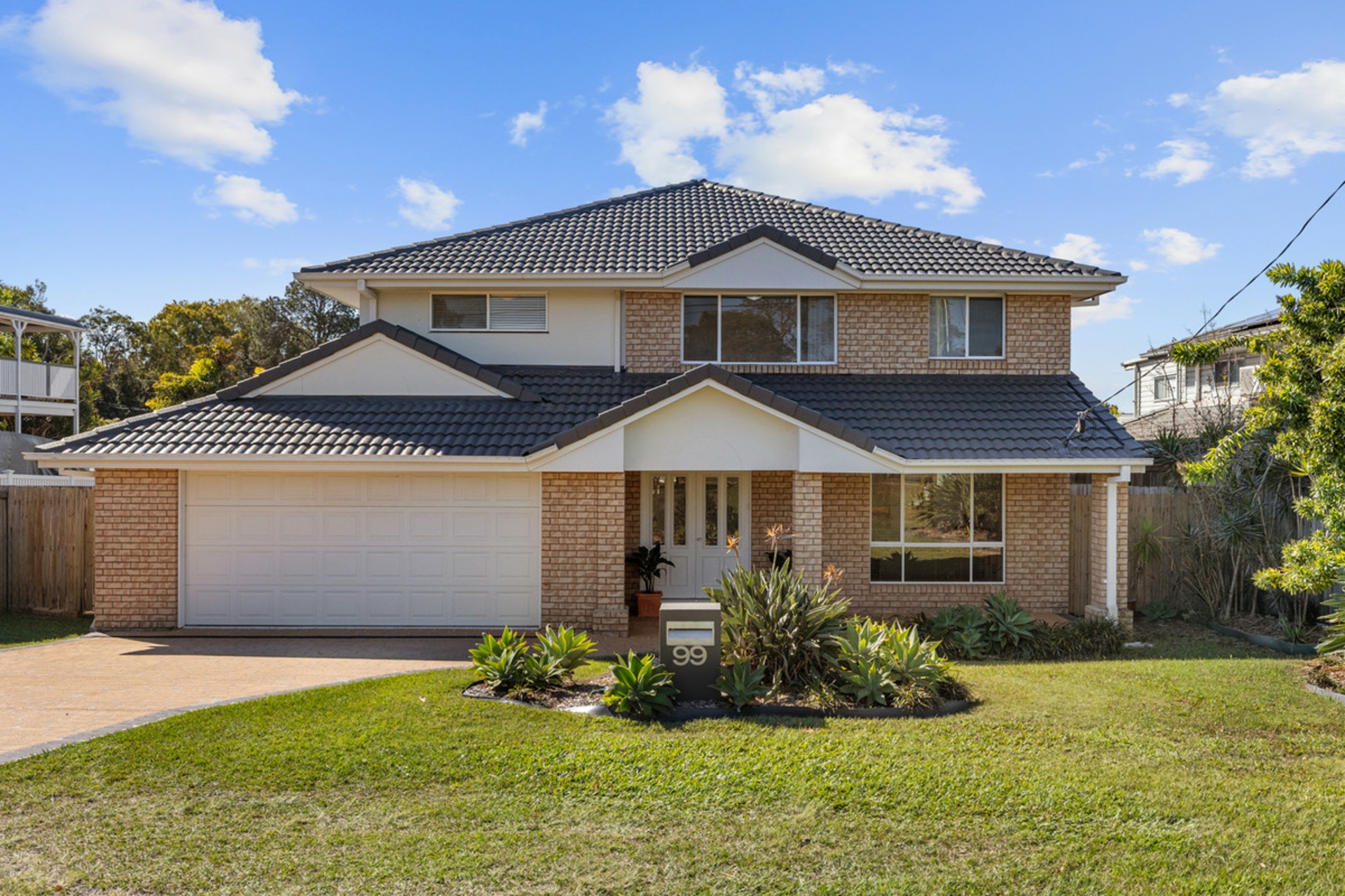 99 Panorama Drive — photo from LJ Hooker Property Centre