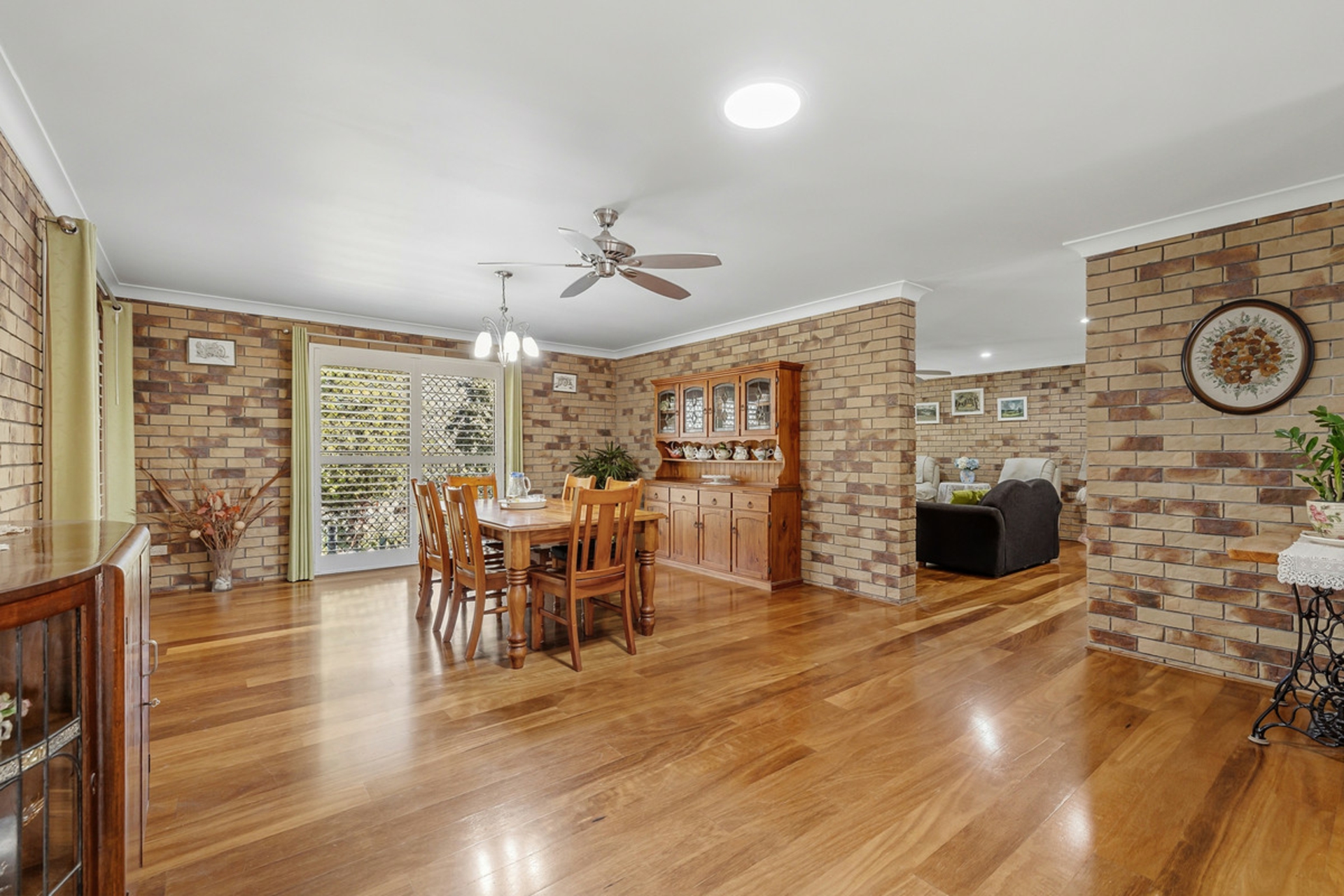 2 Satinash Court — photo 6 of 26