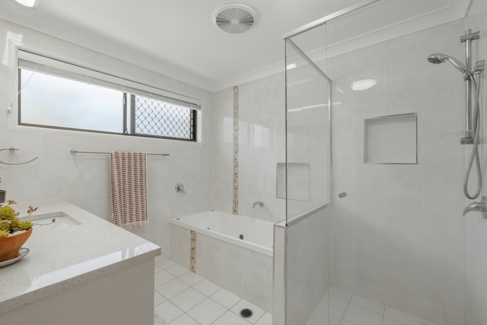 2 Satinash Court — photo 14 of 26