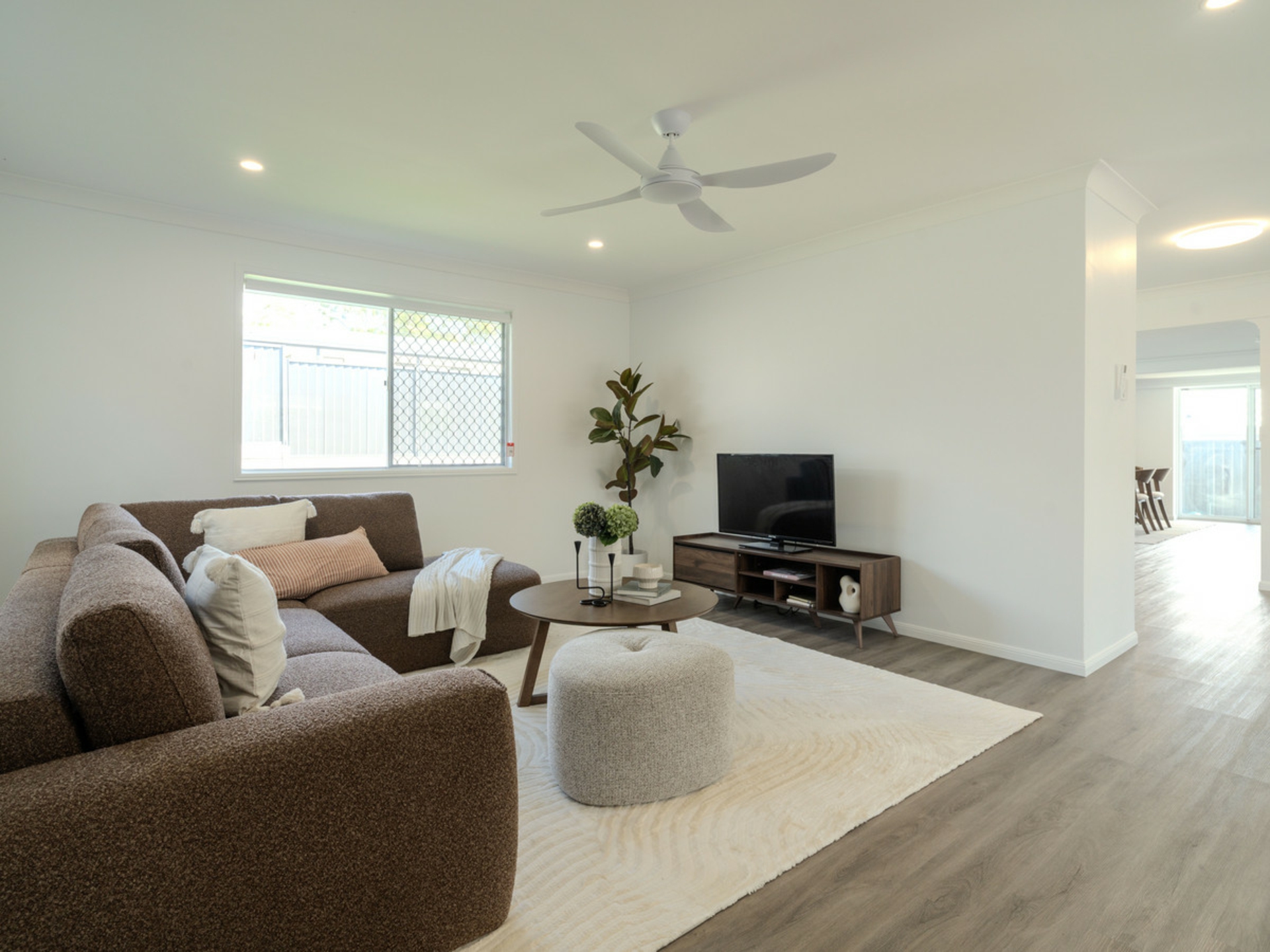 2/53 Larbonya Crescent — photo 6 of 17