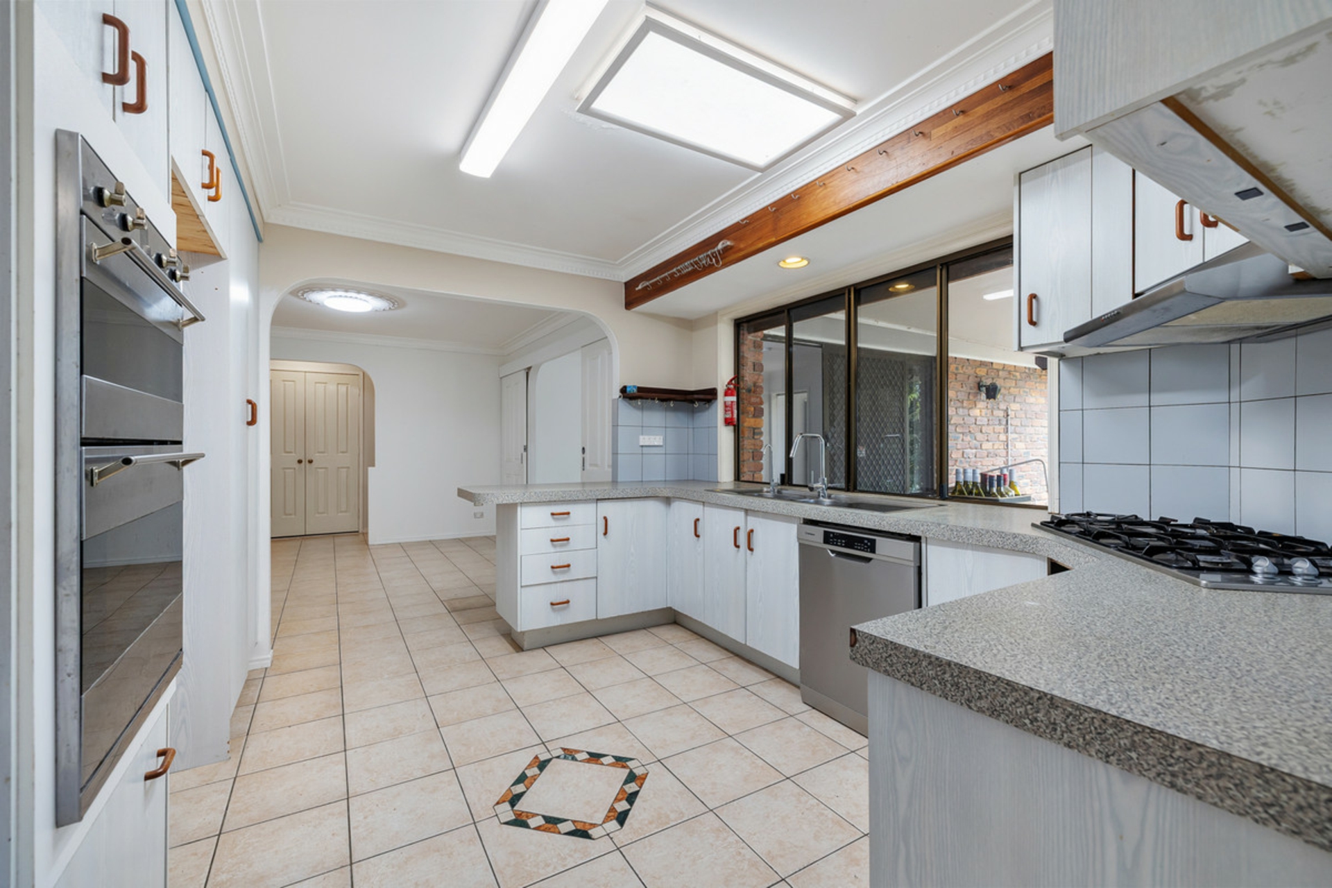 6 Candover Court — photo 6 of 25