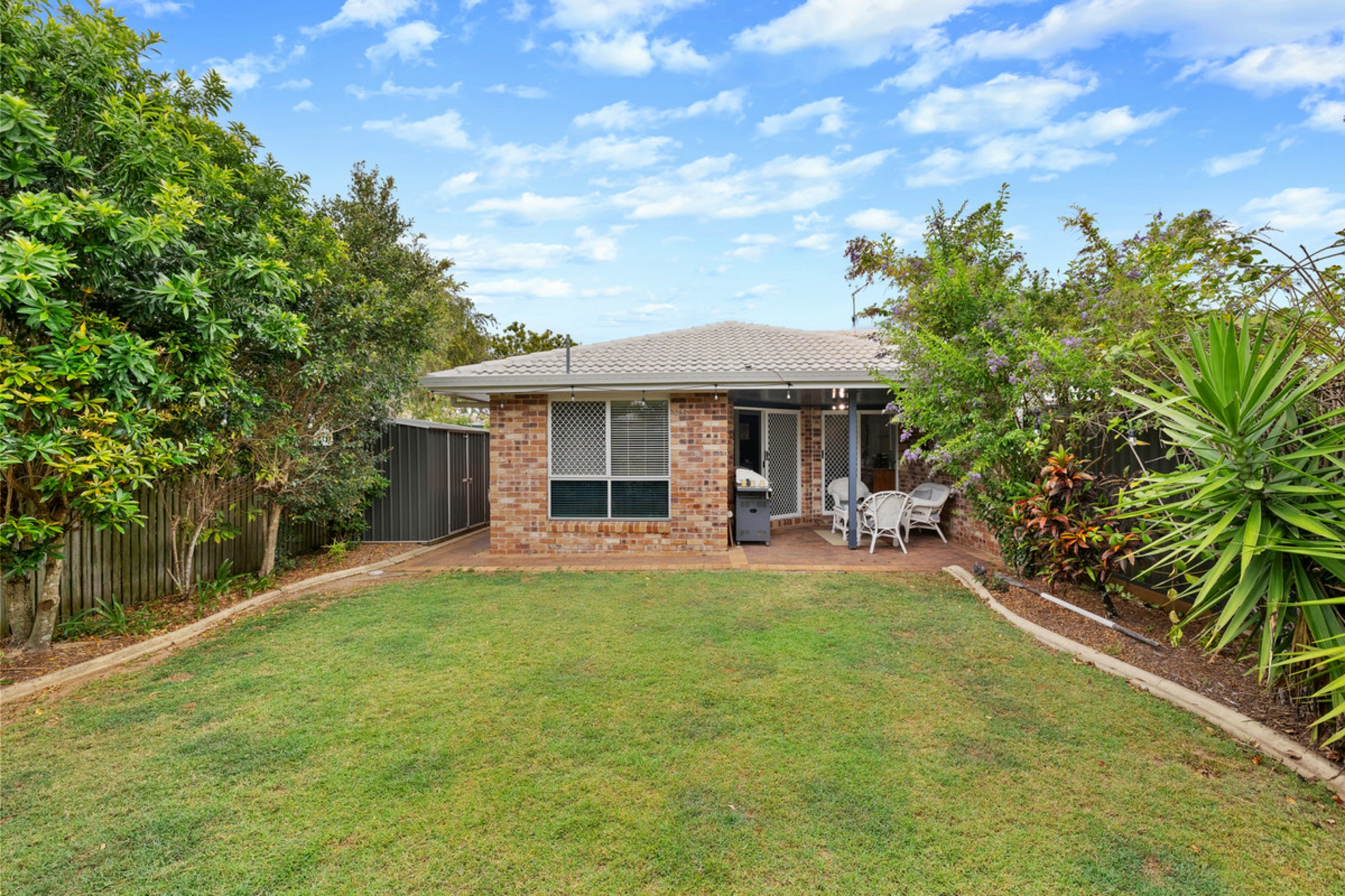 2/10 Constance Court — photo 12 of 23