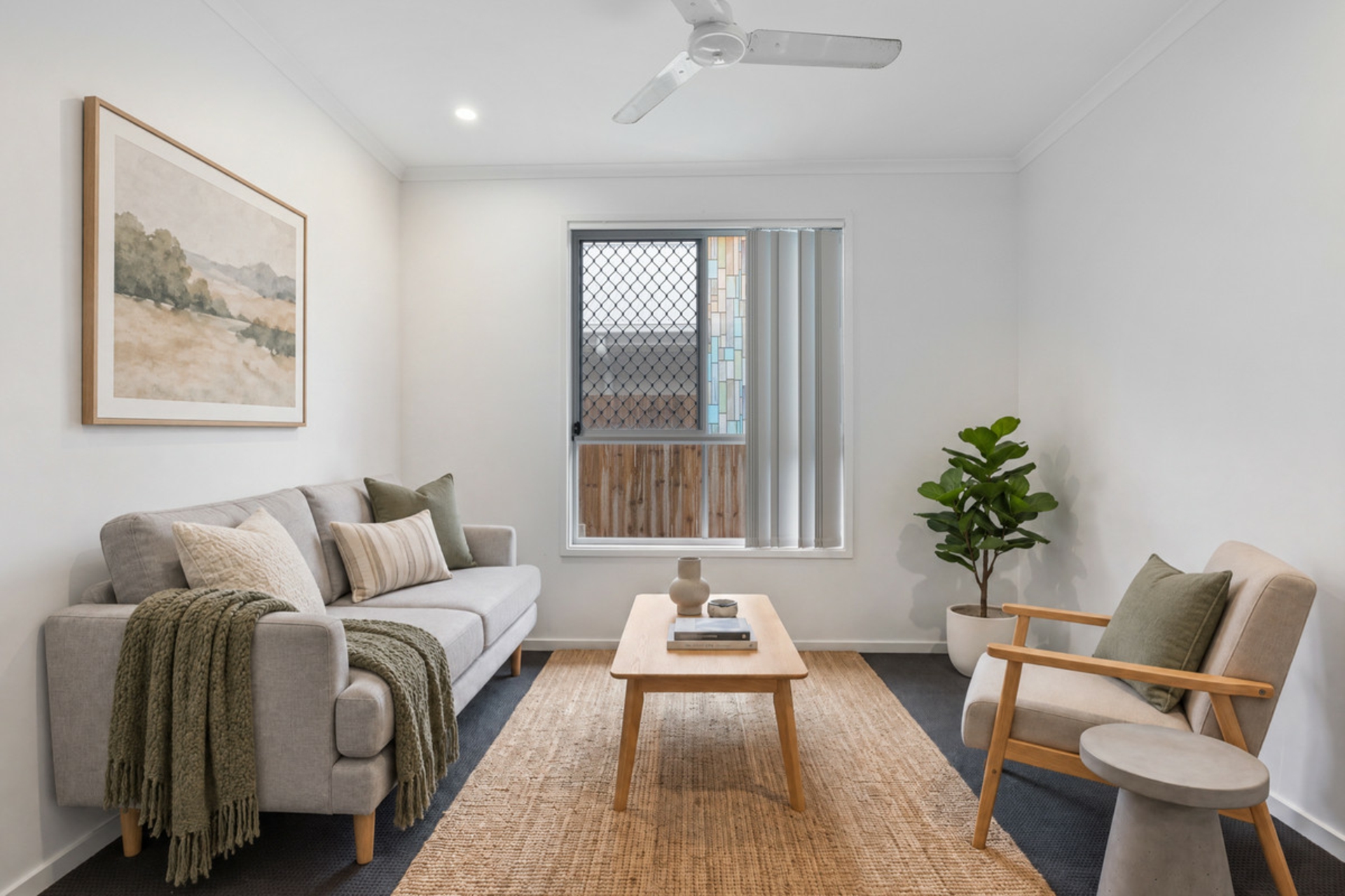 15 Laura Street — photo 6 of 11