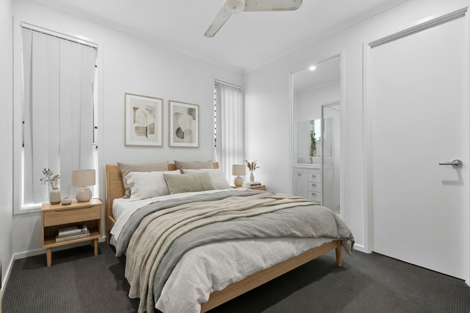 15 Laura Street — photo 7 of 11