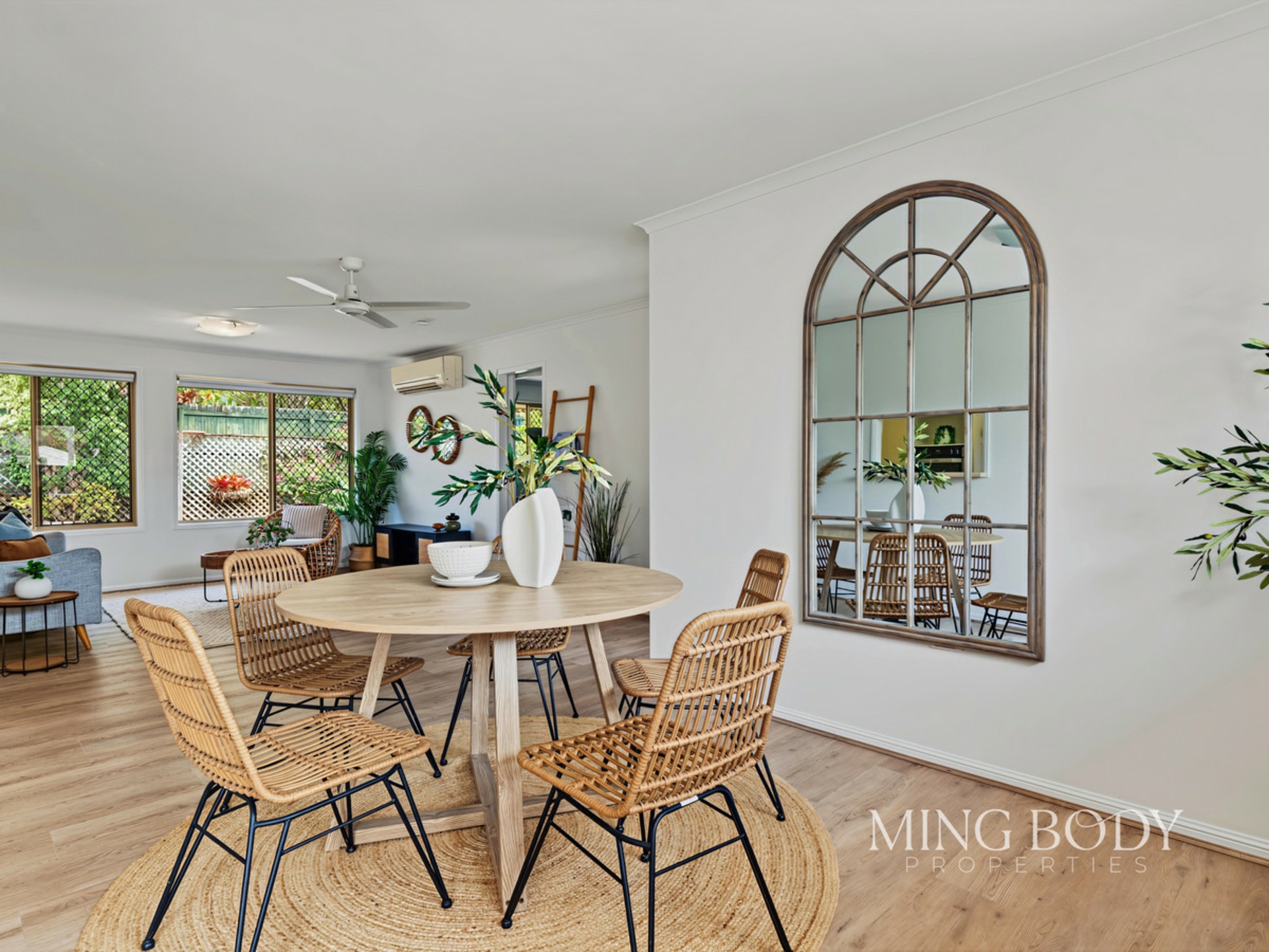 4/102 Wynyard Street — photo 8 of 28