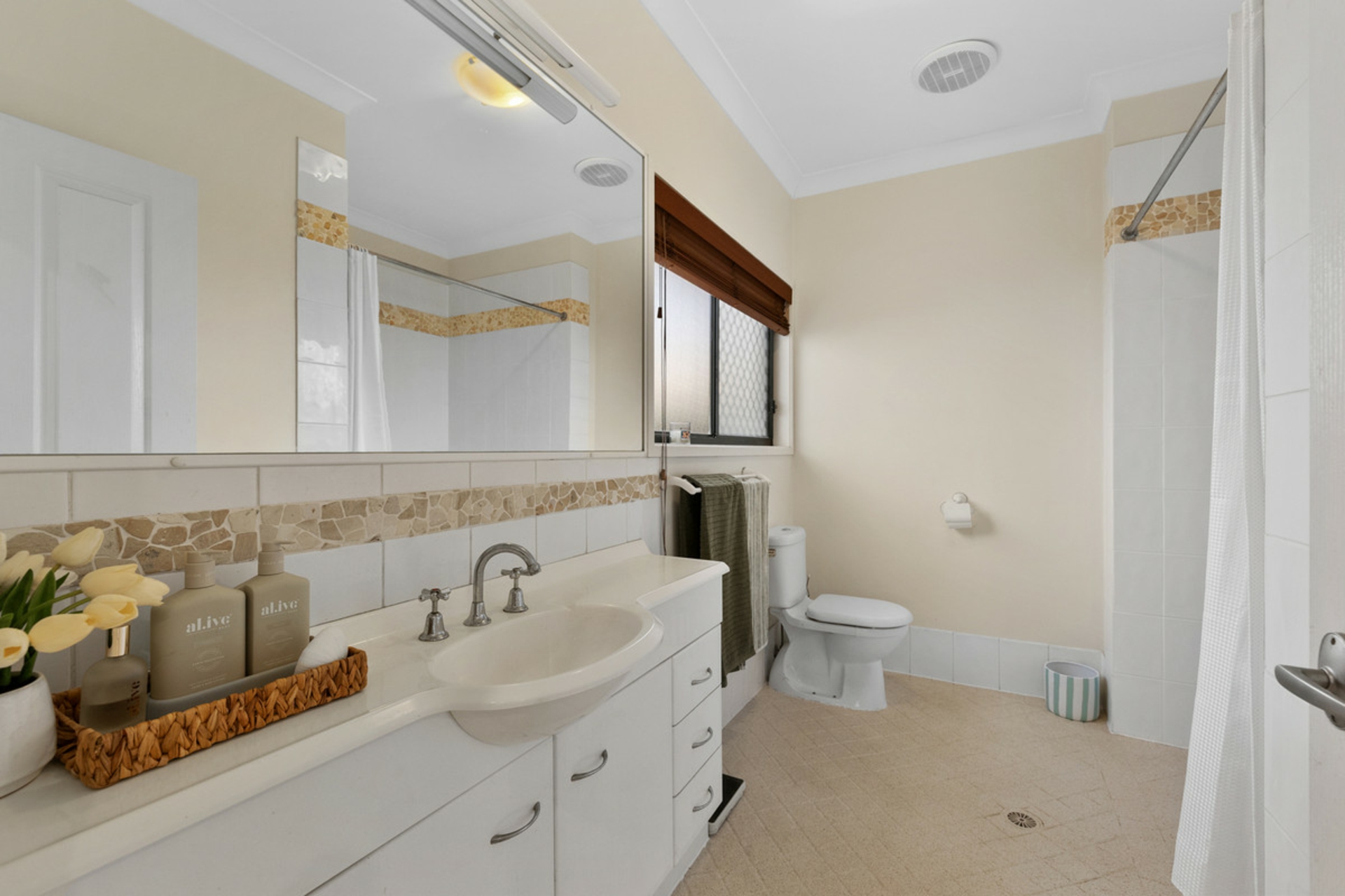 16 Homer Street — photo 11 of 30