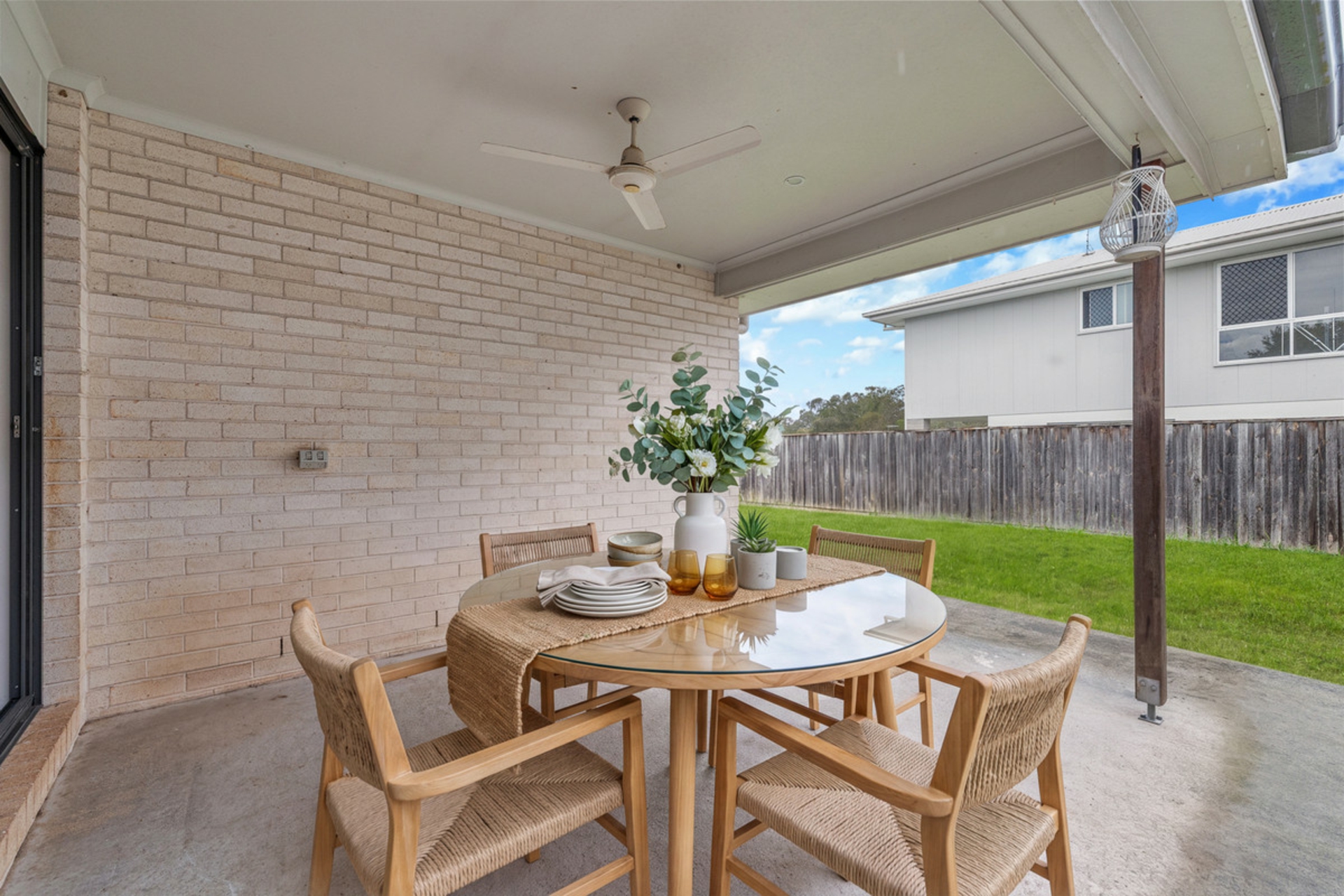 8 Yaroomba Close — photo 11 of 15