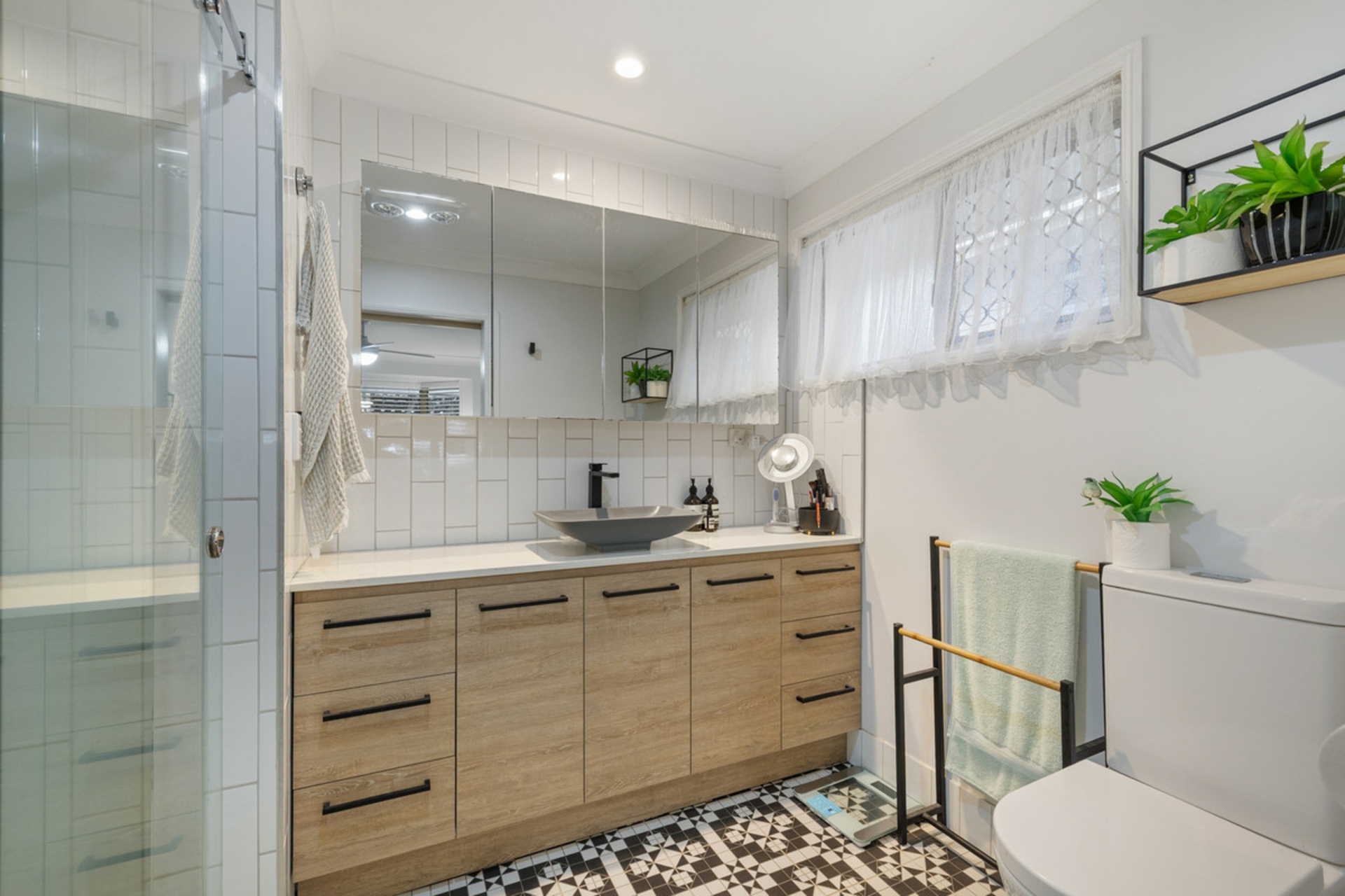 24 Wellesley Street — photo 14 of 30