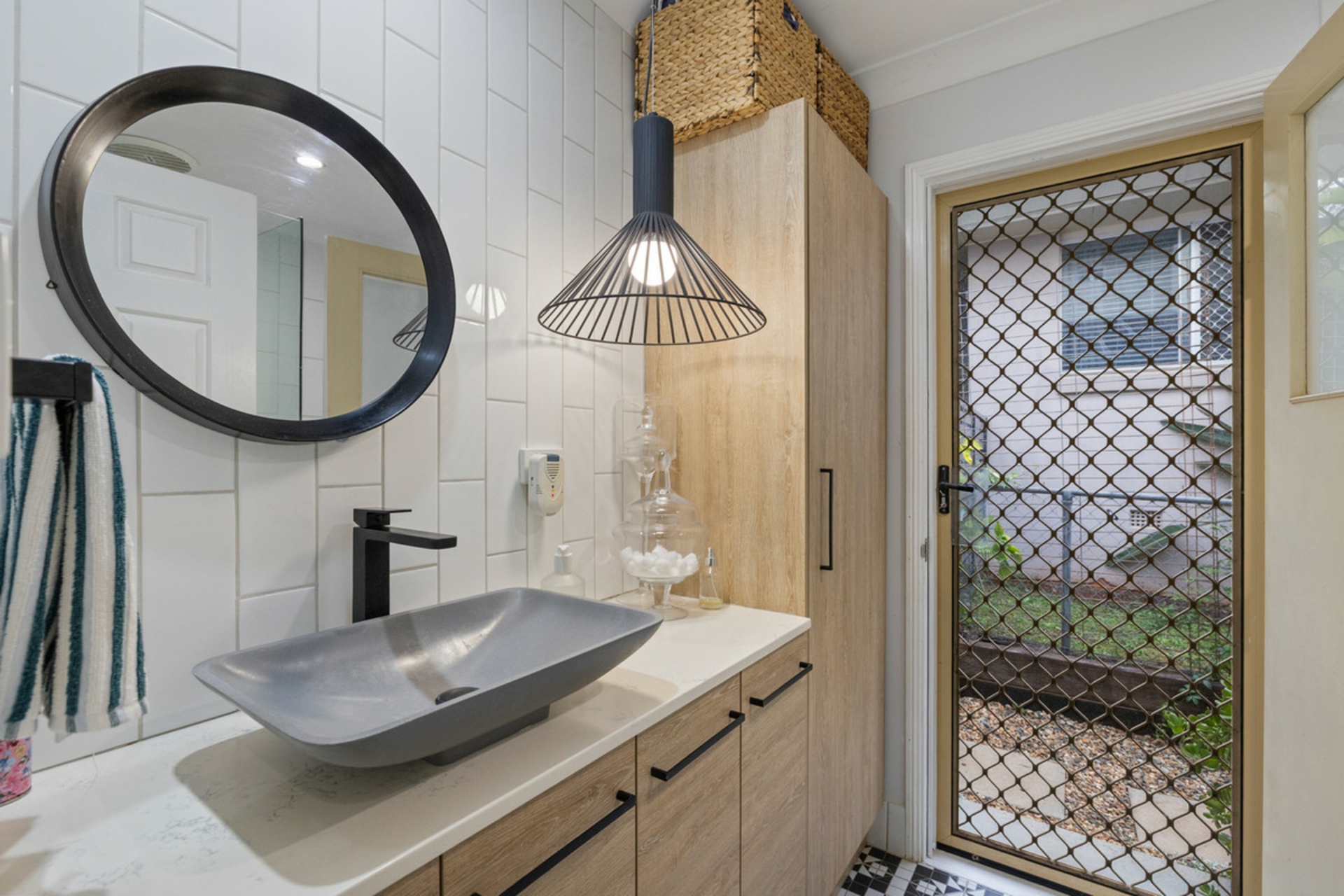 24 Wellesley Street — photo 16 of 30