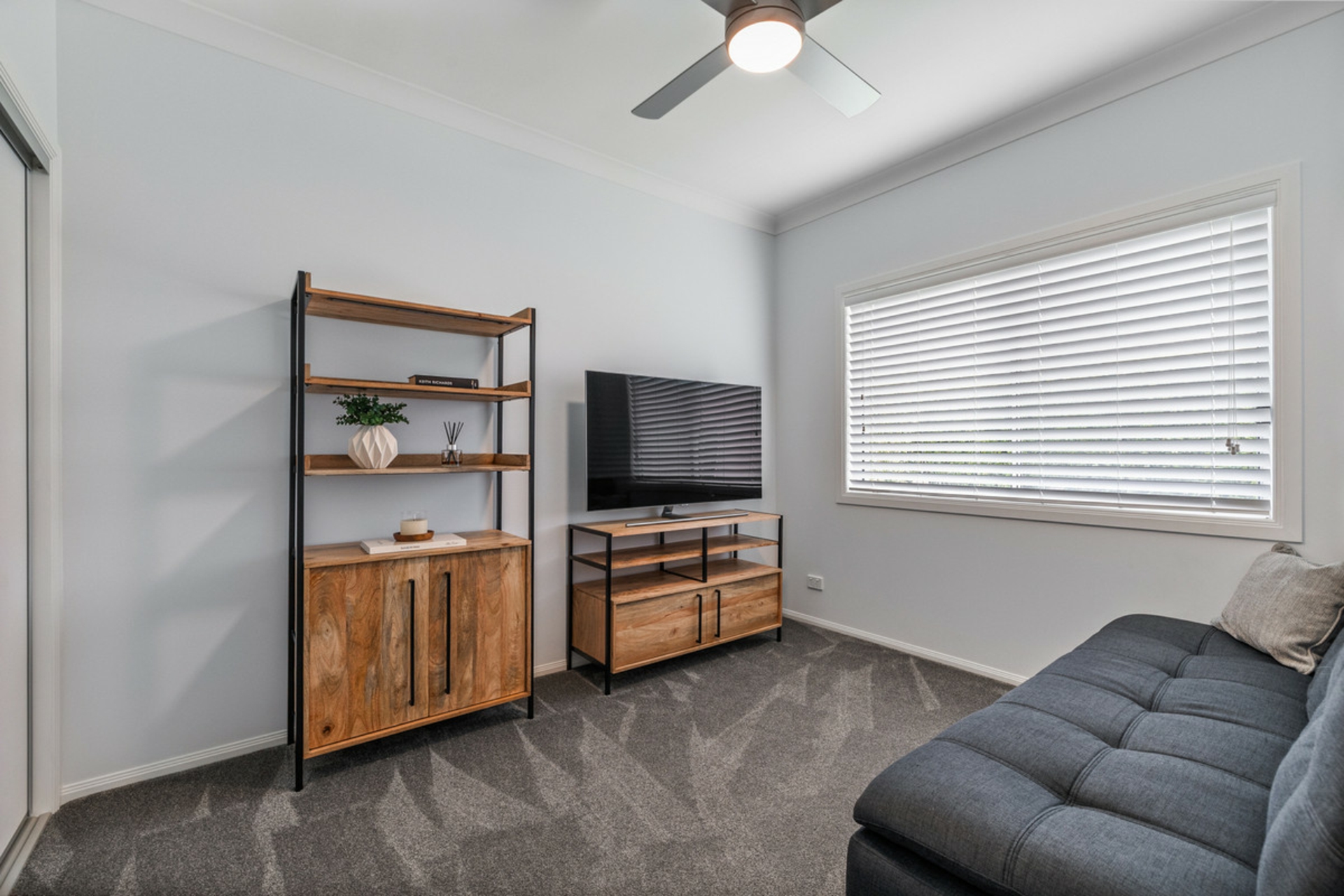 7 Rosemary Street — photo 23 of 27