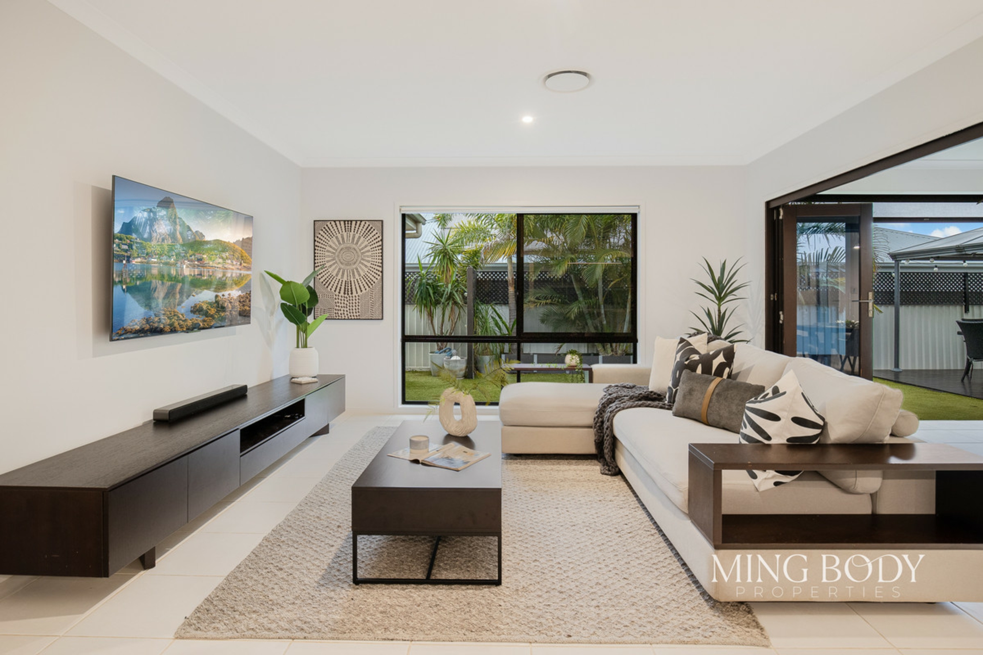 12 Nadine Crescent — photo 9 of 30