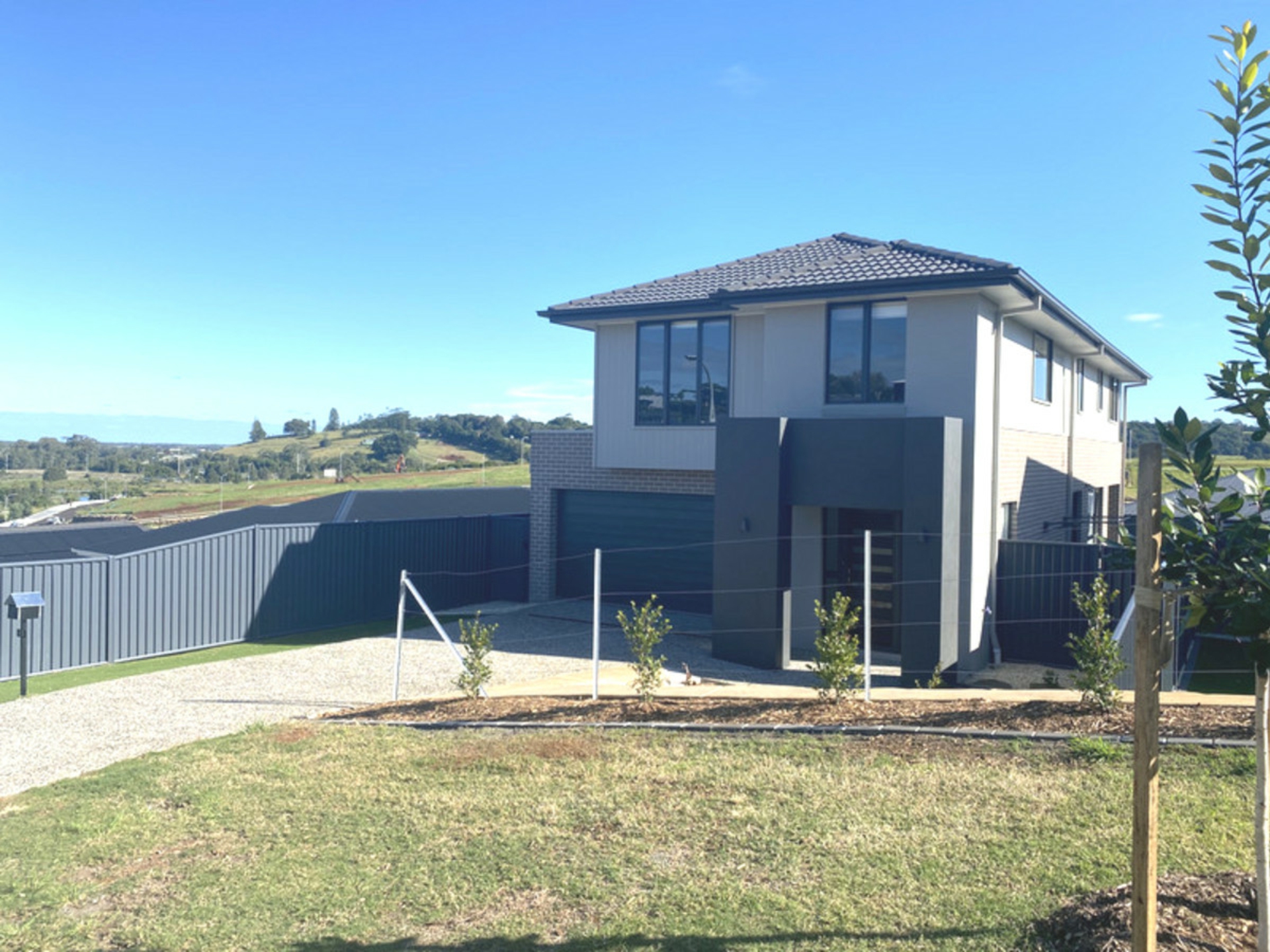 13 Calnan Crescent, CUMBALUM