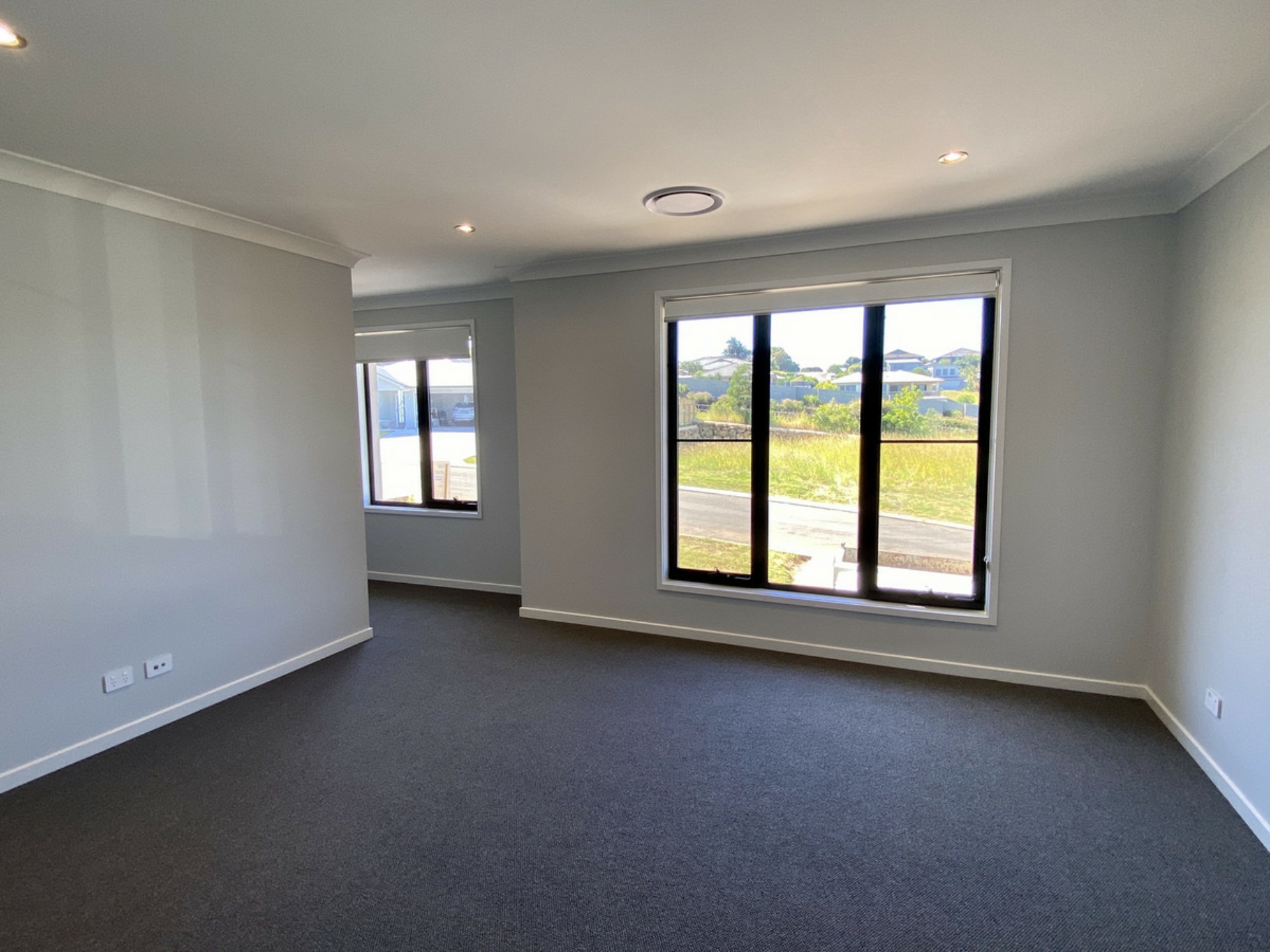 13 Calnan Crescent, CUMBALUM