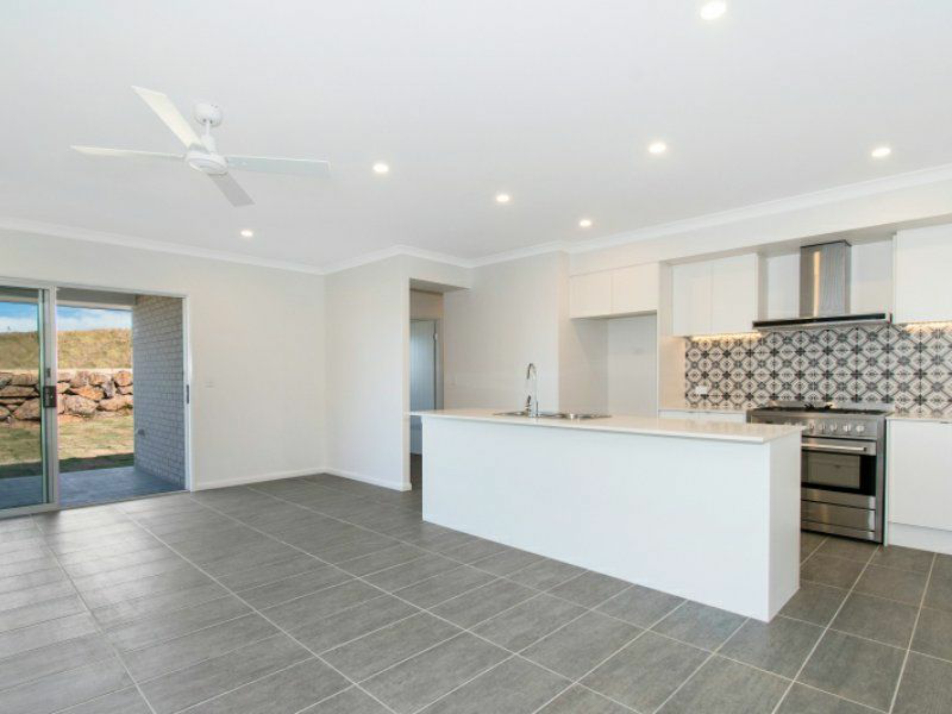 3 Farrelly Avenue, CUMBALUM