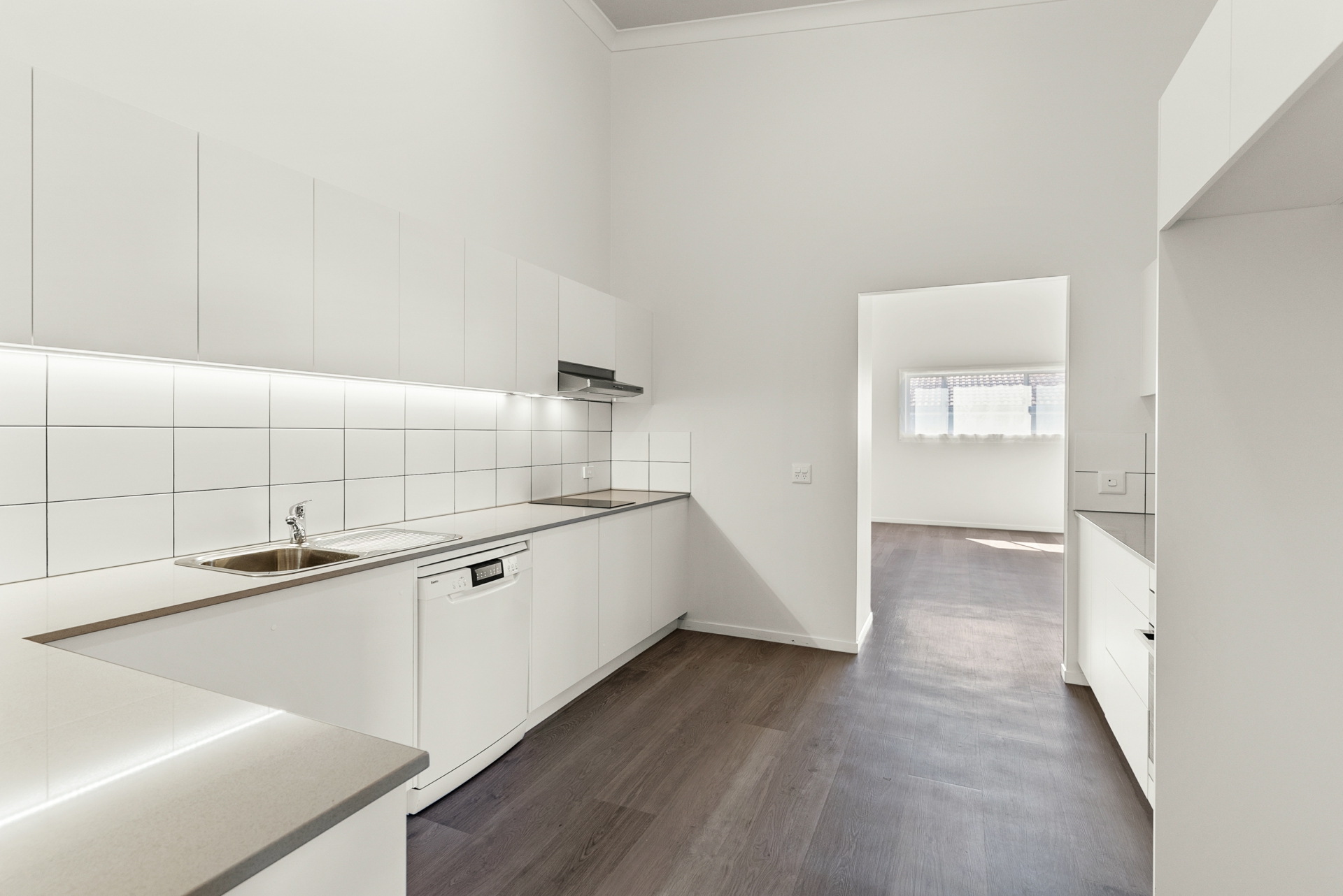 115 Swift Street — photo 11 of 30