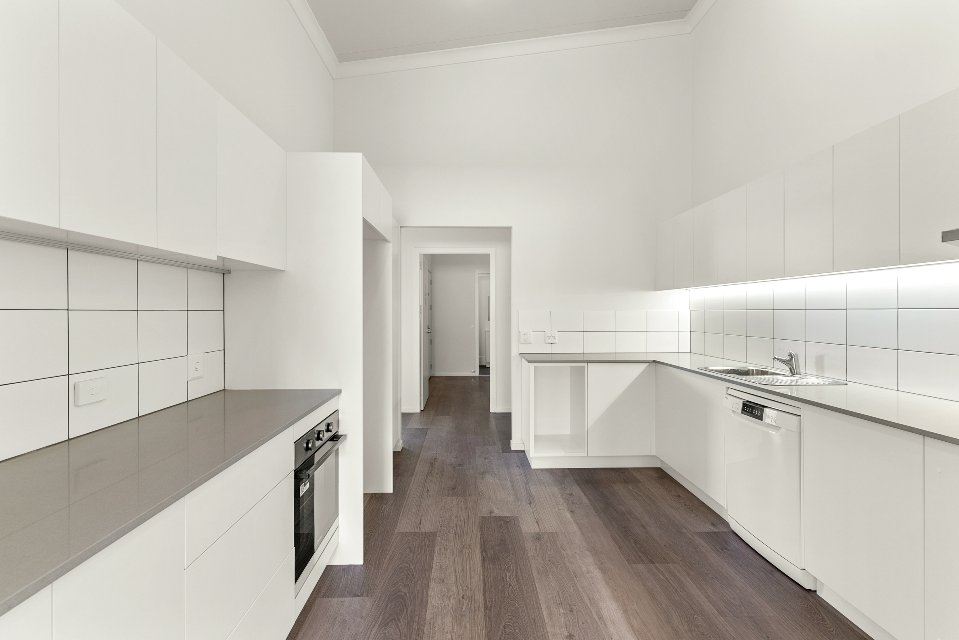 115 Swift Street — photo 14 of 30