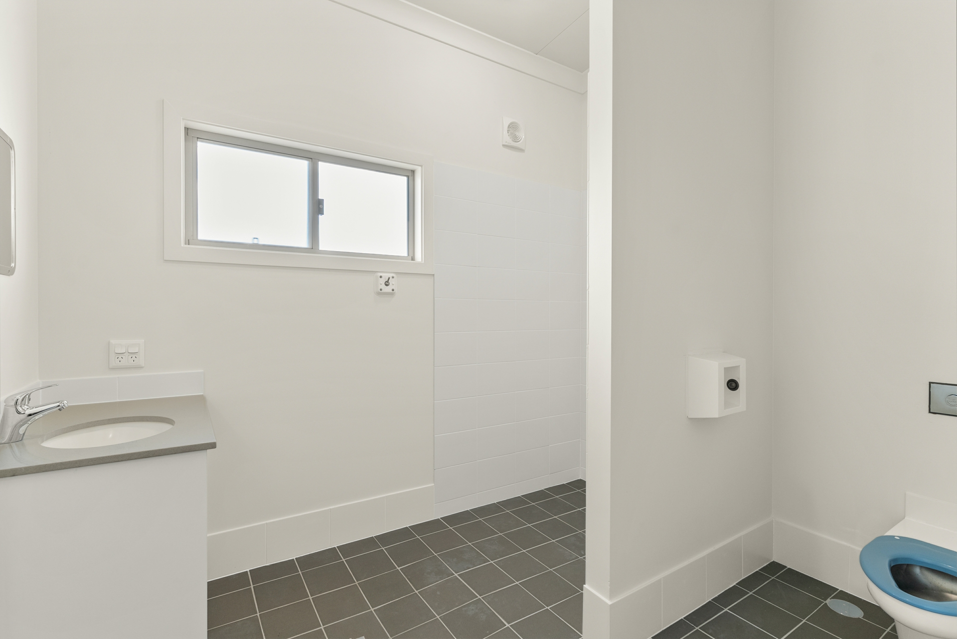 115 Swift Street — photo 27 of 30
