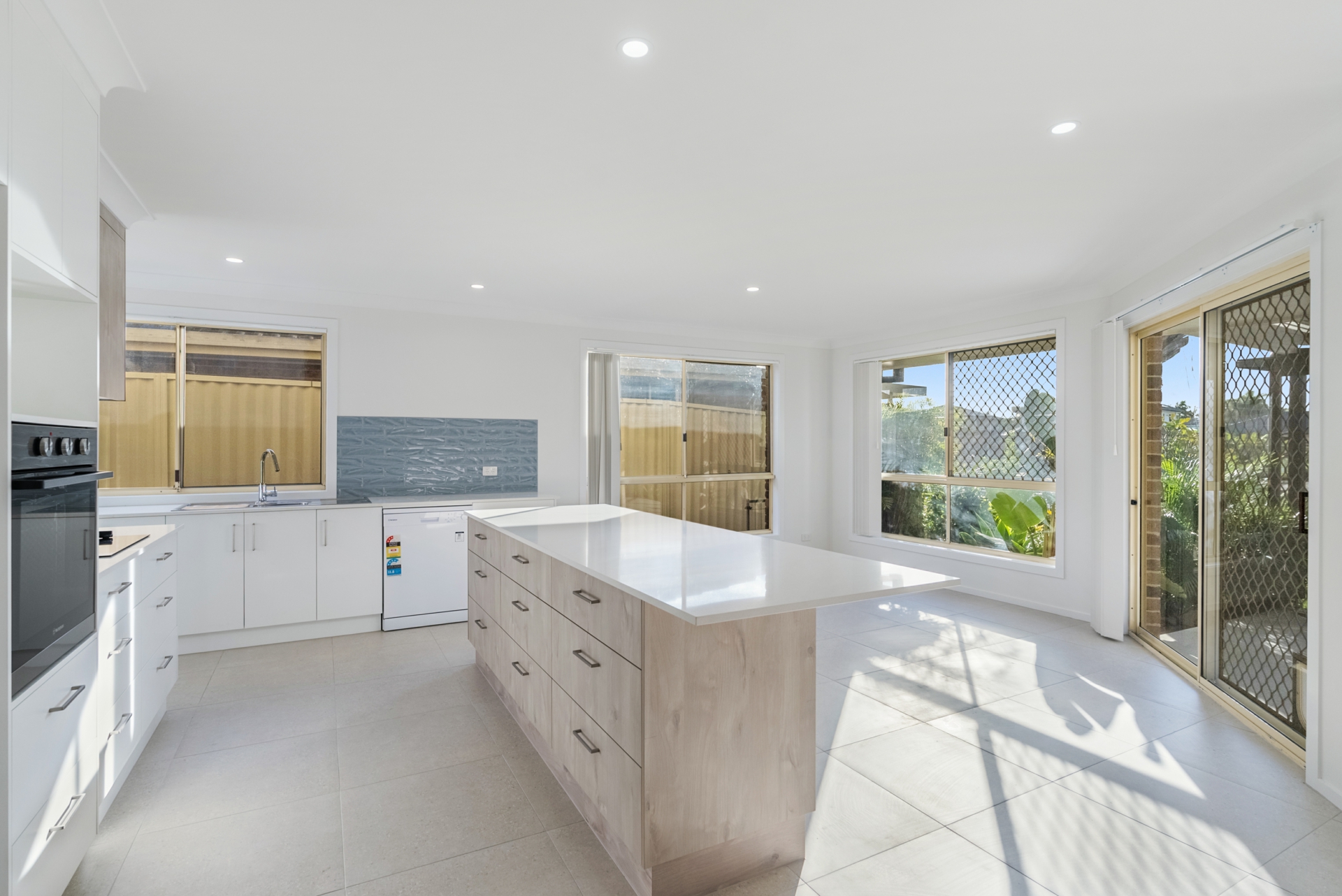 61 Dolphin Drive, WEST BALLINA