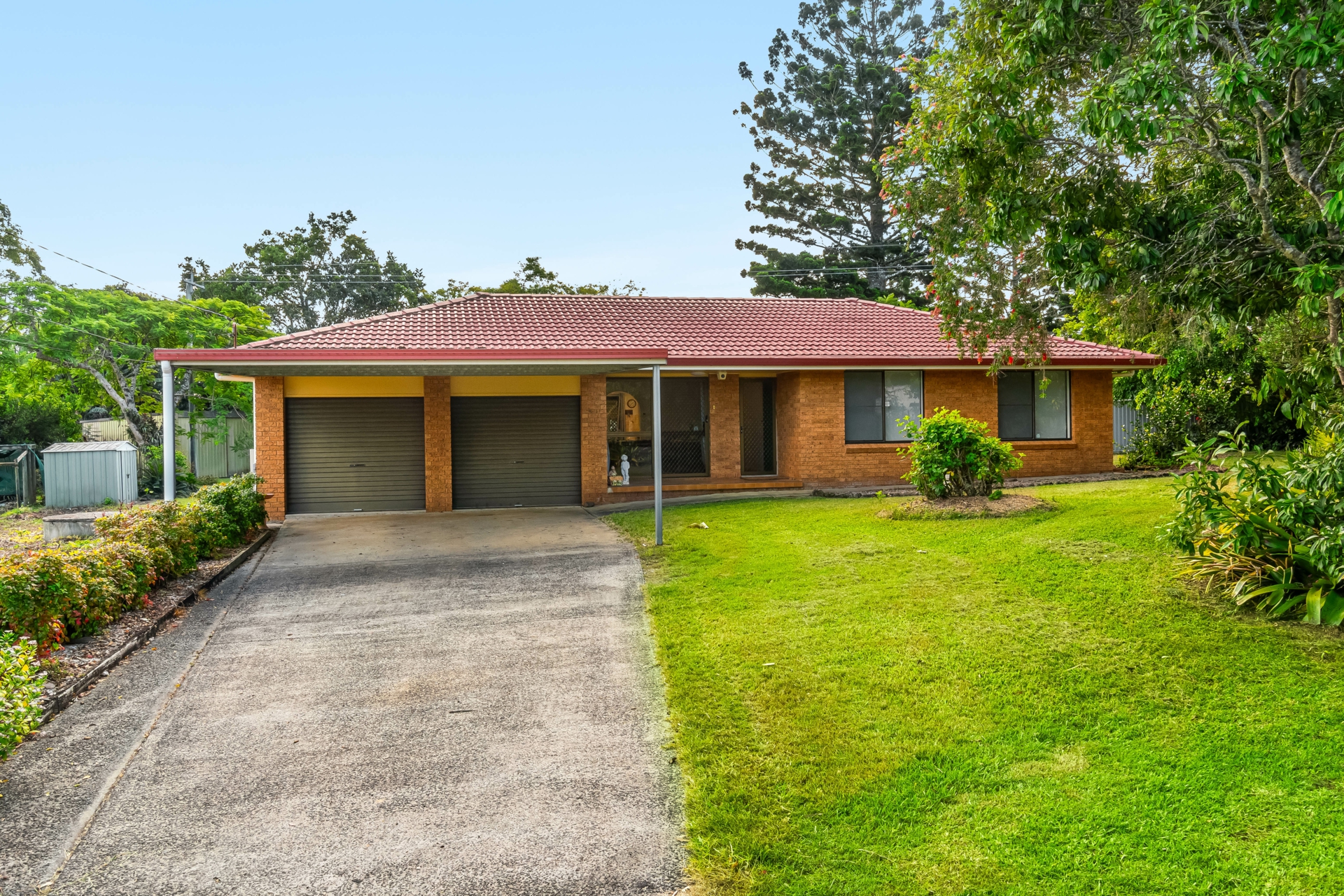 9 Laihaina Crescent — photo 2 of 15