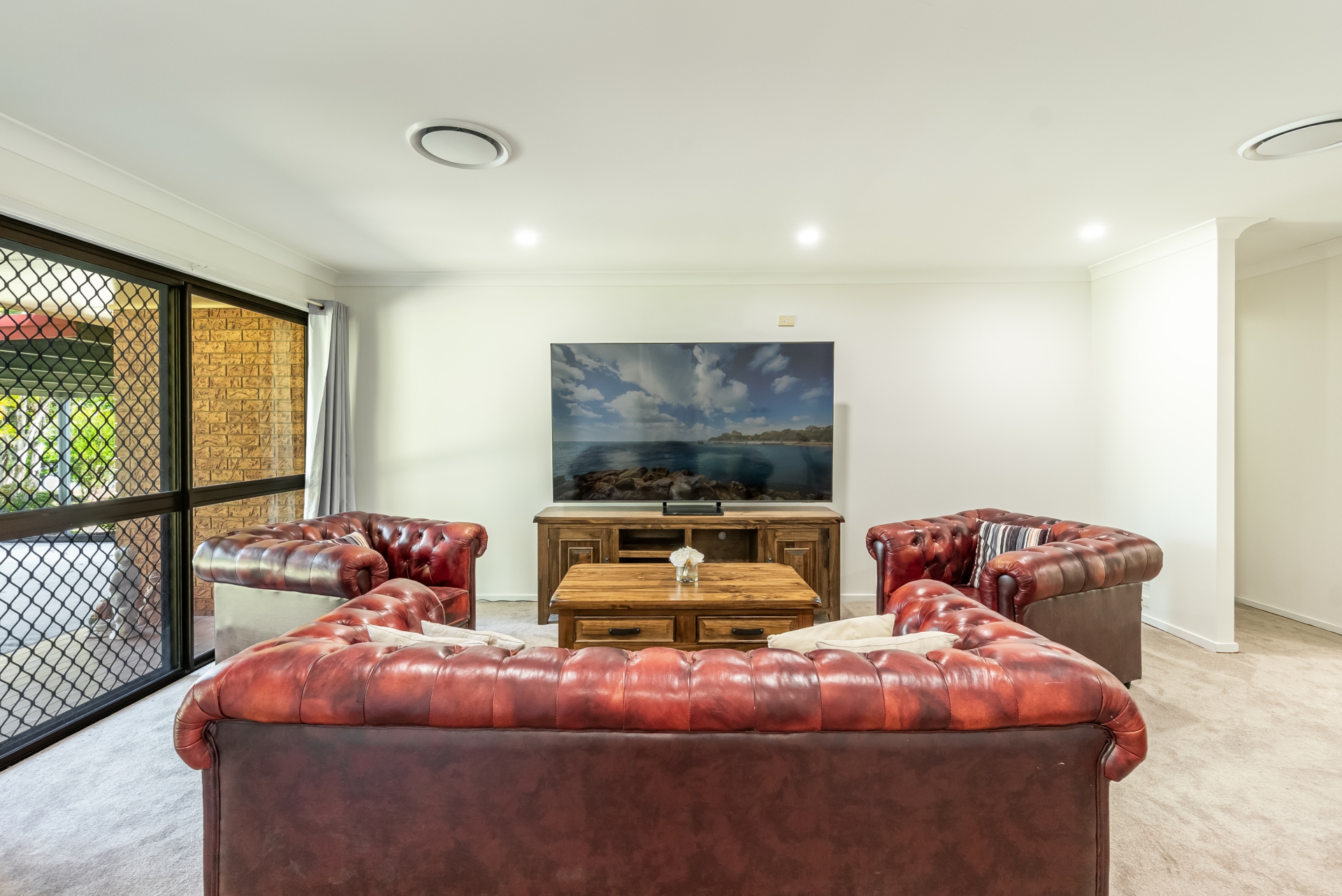 9 Laihaina Crescent — photo 6 of 15