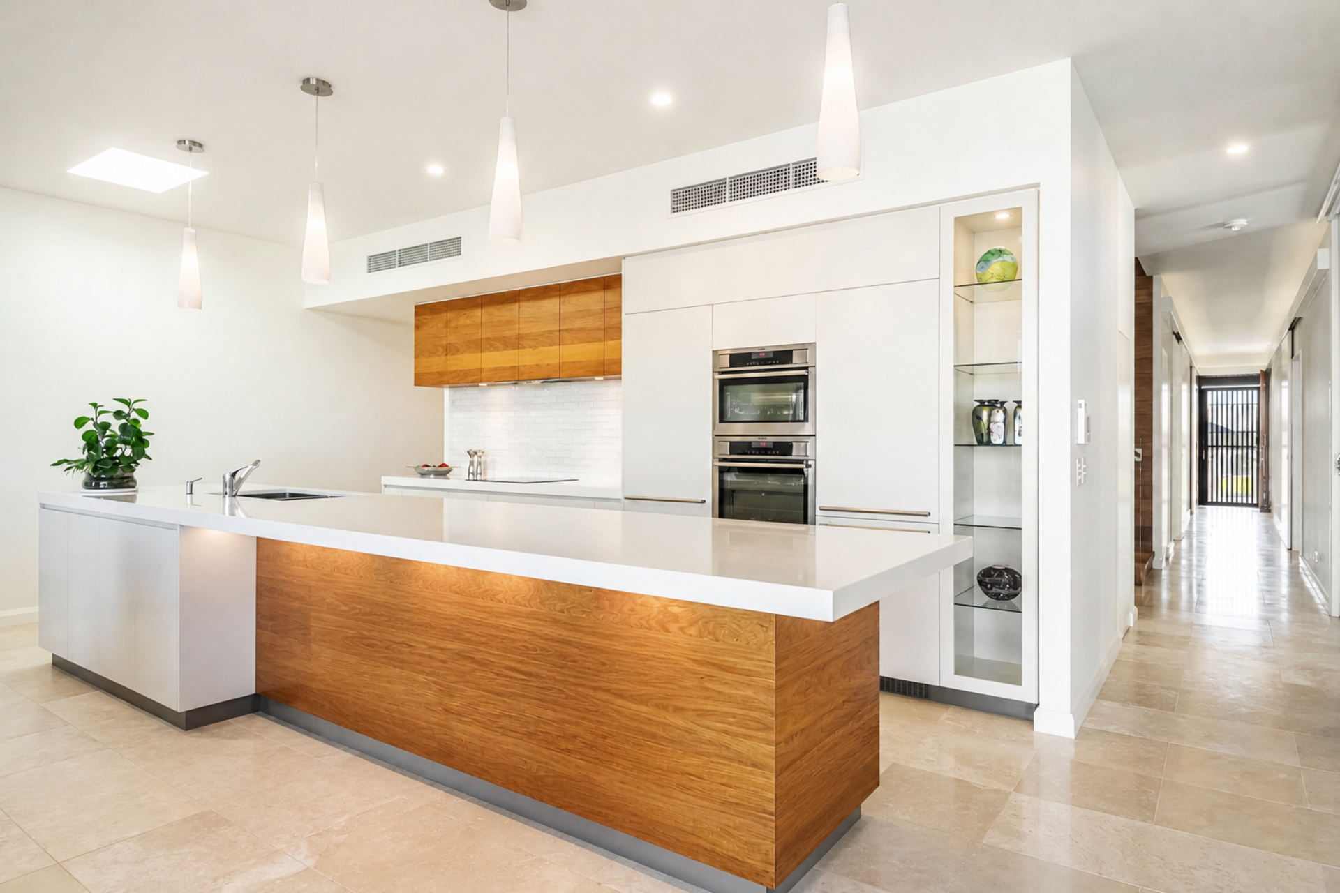 66 Dolphin Drive — photo 5 of 24