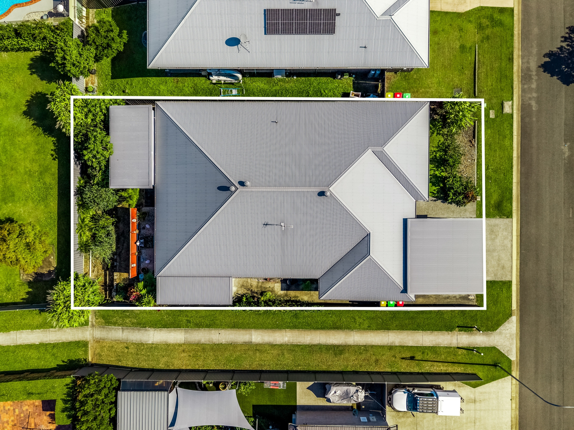 35 Leach Crescent — photo 17 of 19
