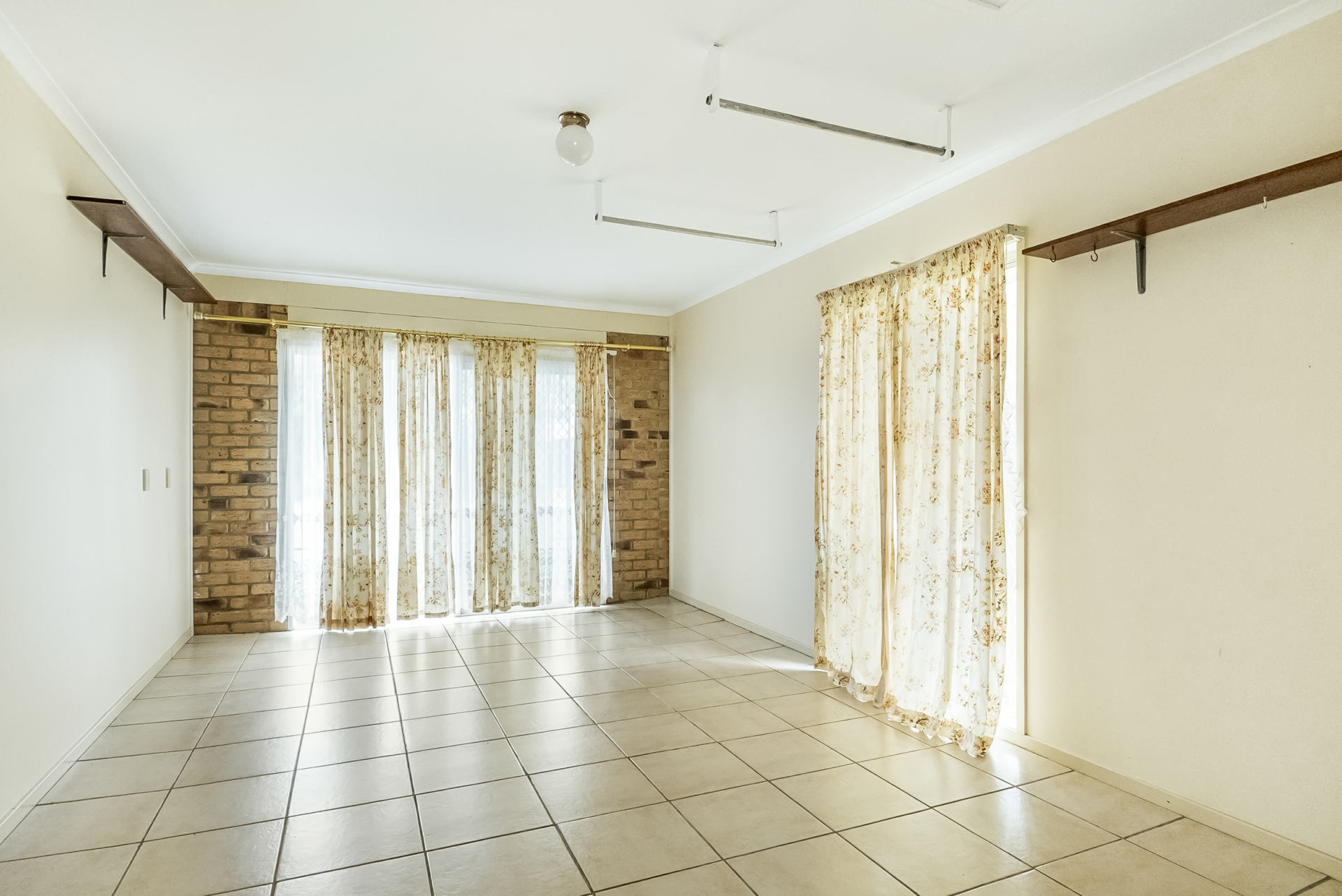 10 Pipi Place — photo 4 of 14