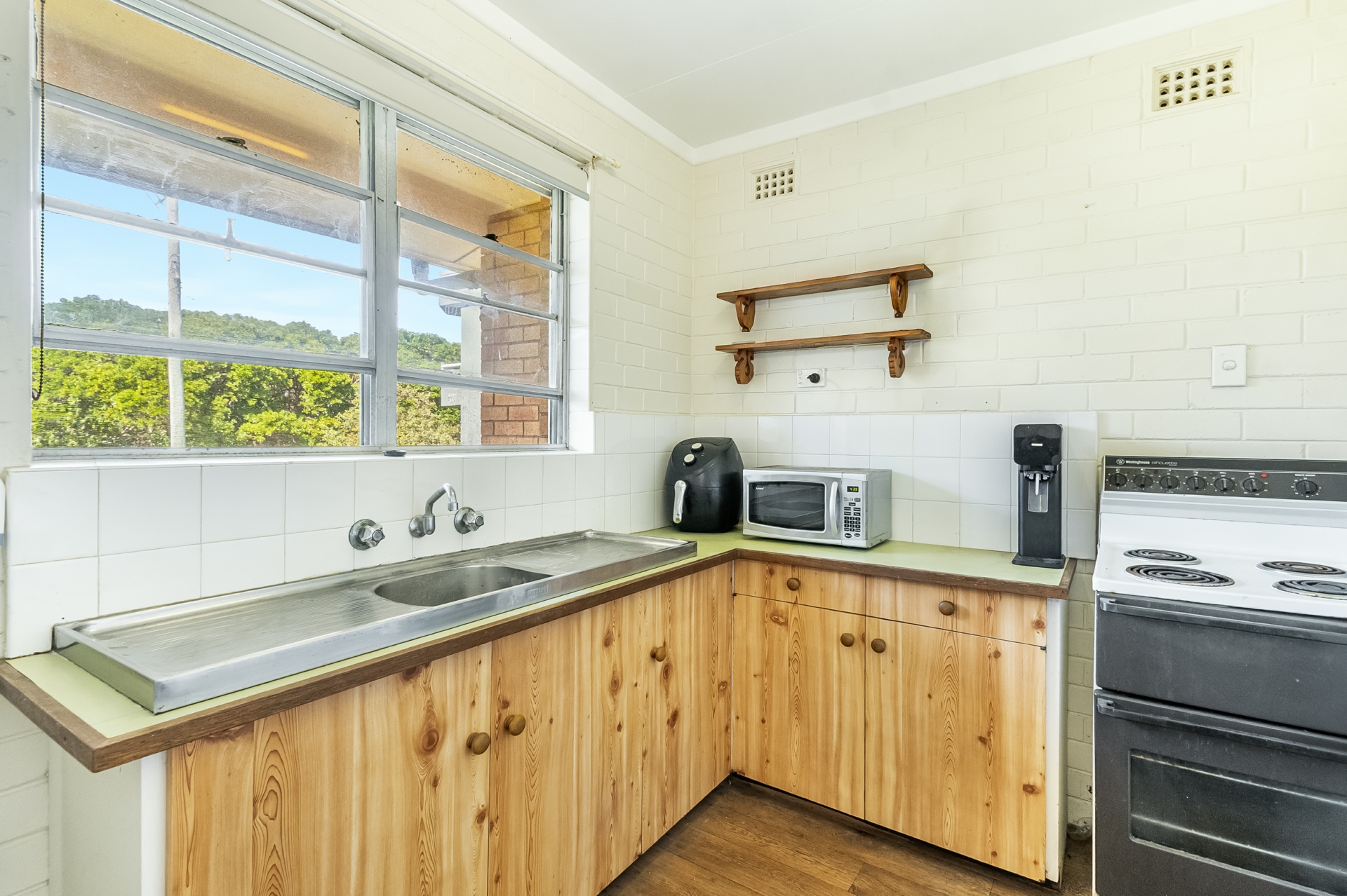 30 Shelly Beach Road — photo 10 of 15