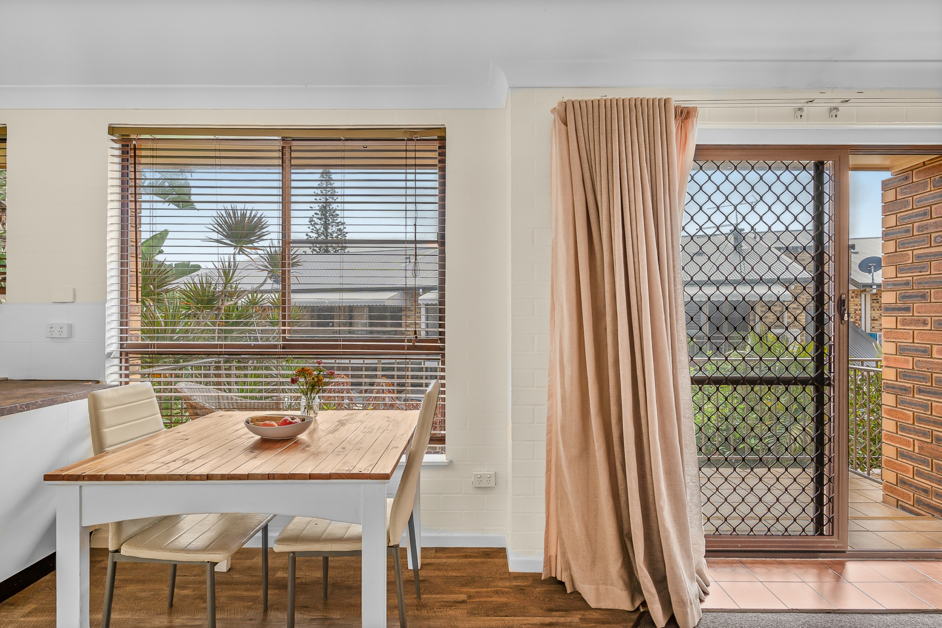 3/6 Namitjira Place — photo 5 of 11