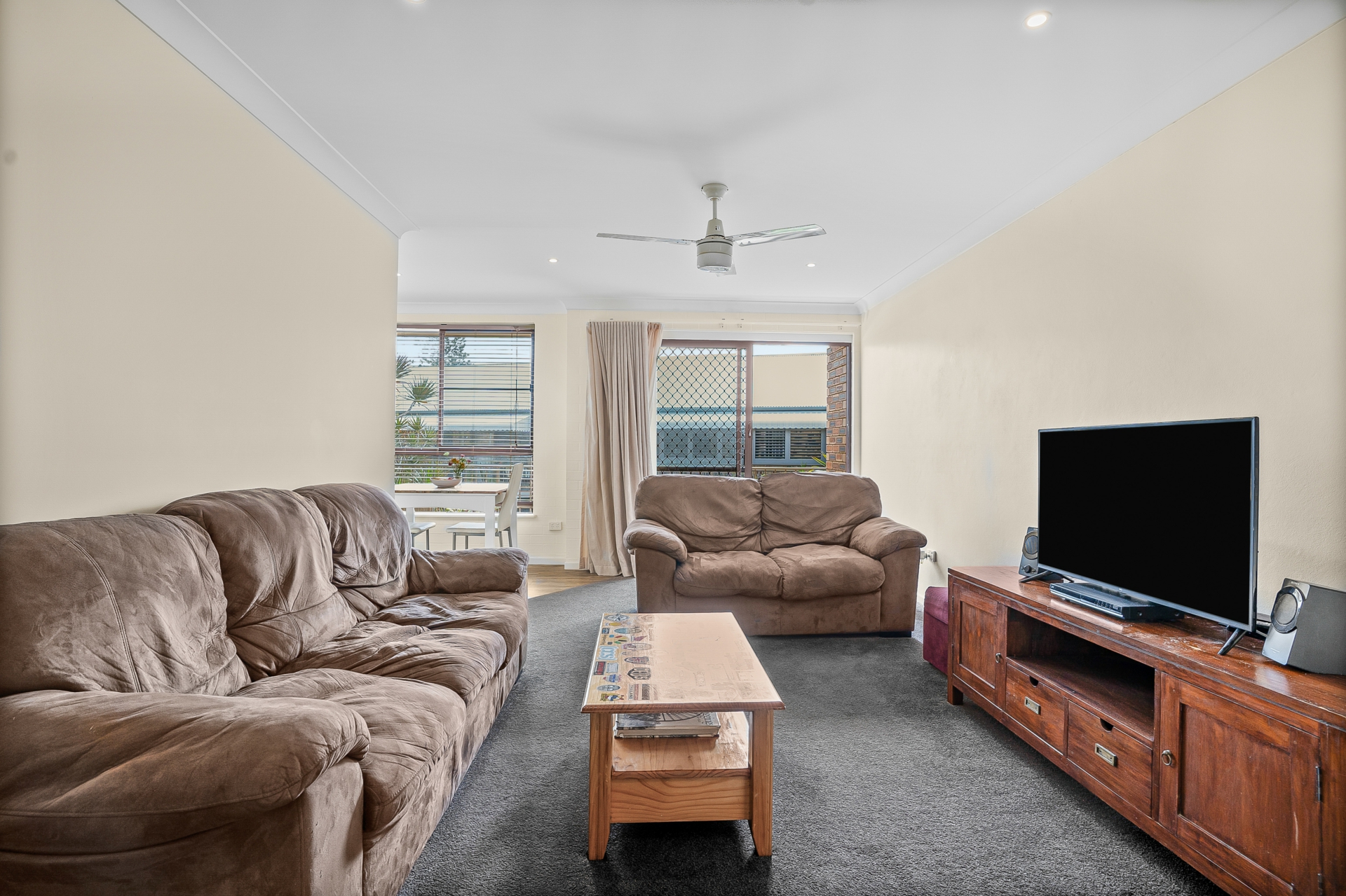 3/6 Namitjira Place — photo 7 of 11
