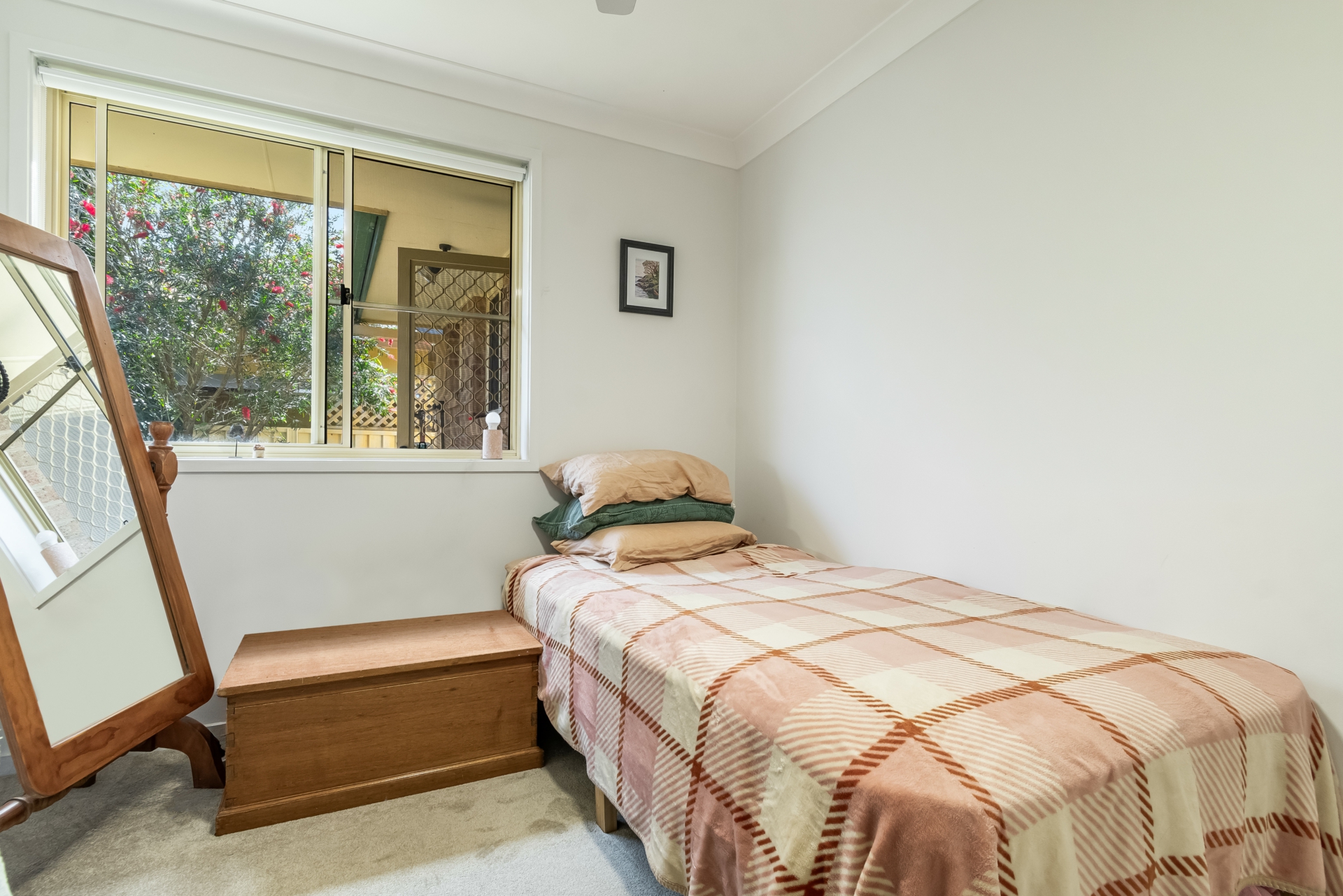 14 Bond Lane — photo 9 of 16