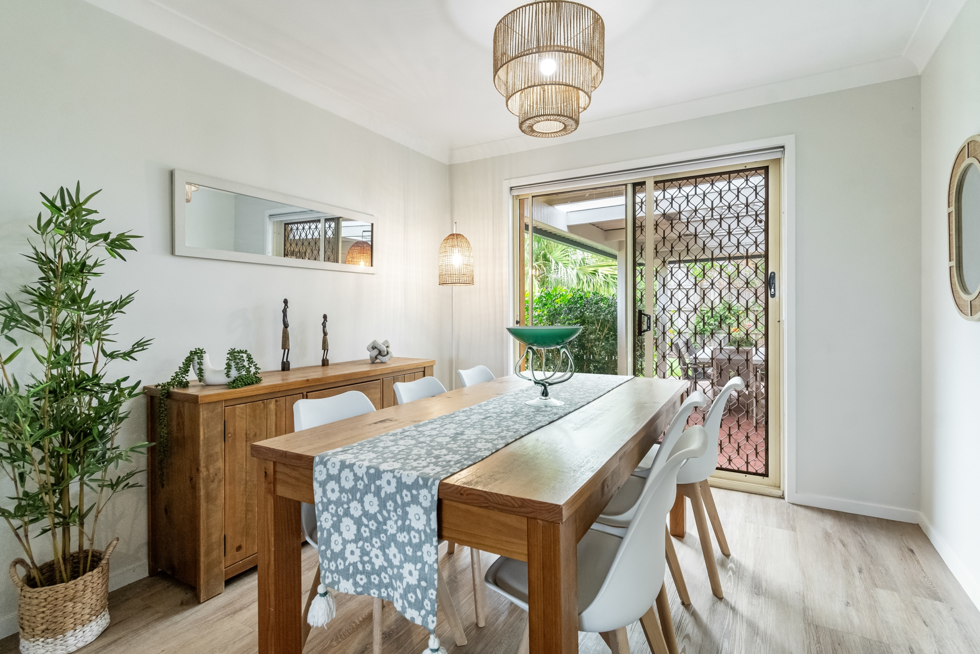 9 Bernard Street — photo 10 of 18