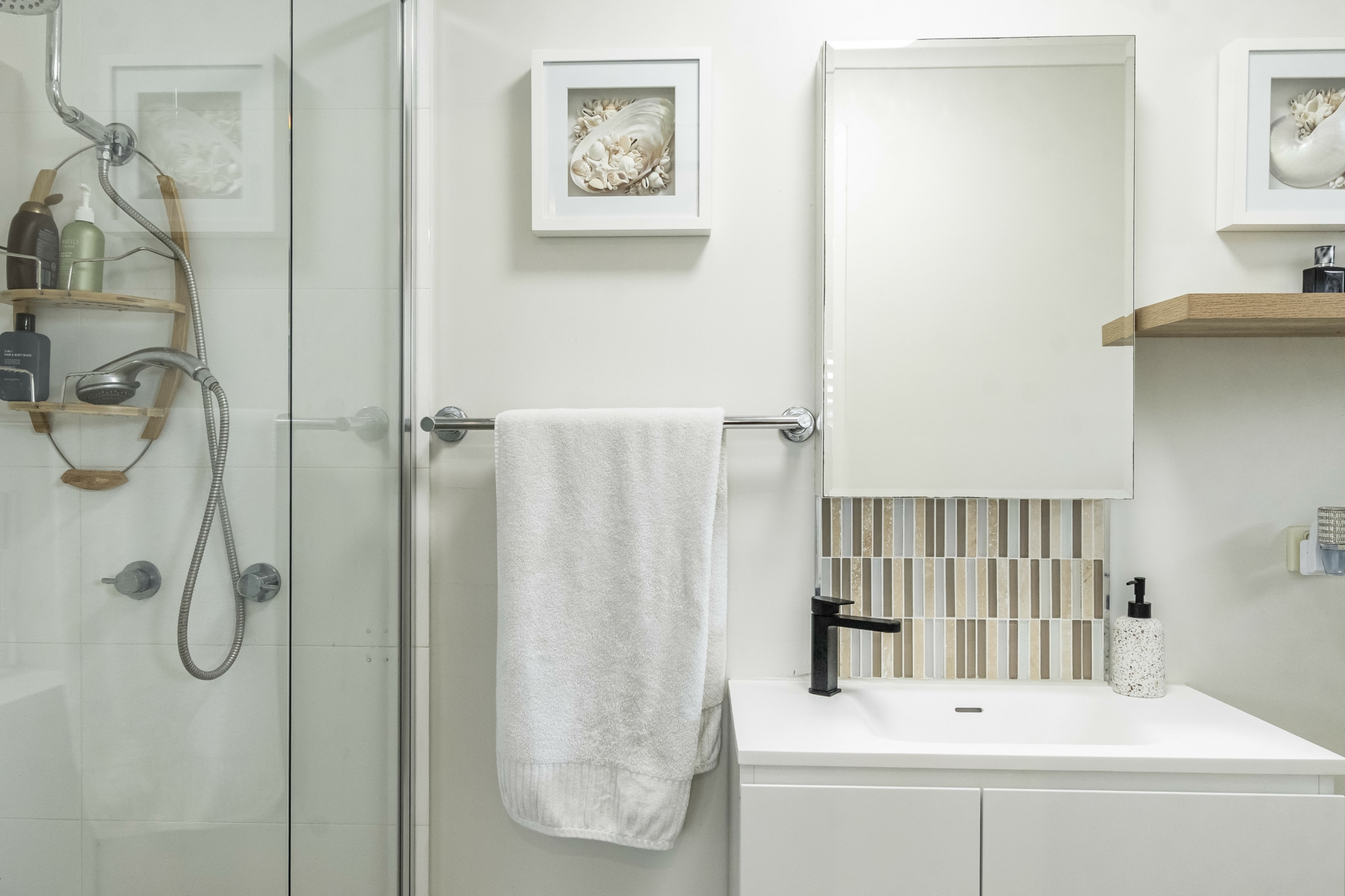 9 Bernard Street — photo 15 of 18