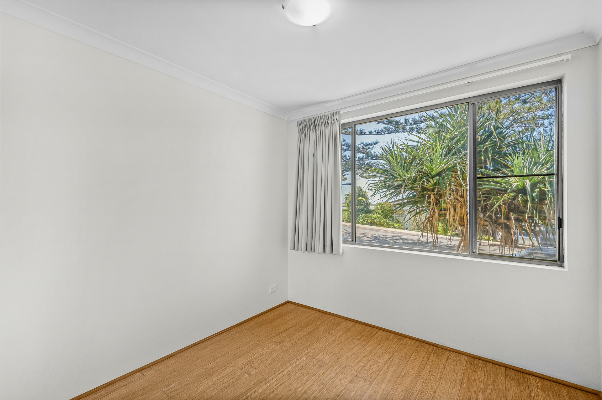 1/1 Grandview Street — photo 10 of 11