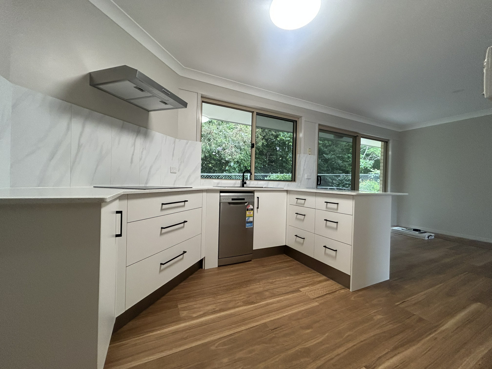 20/12 Norvell Grove — photo 4 of 11