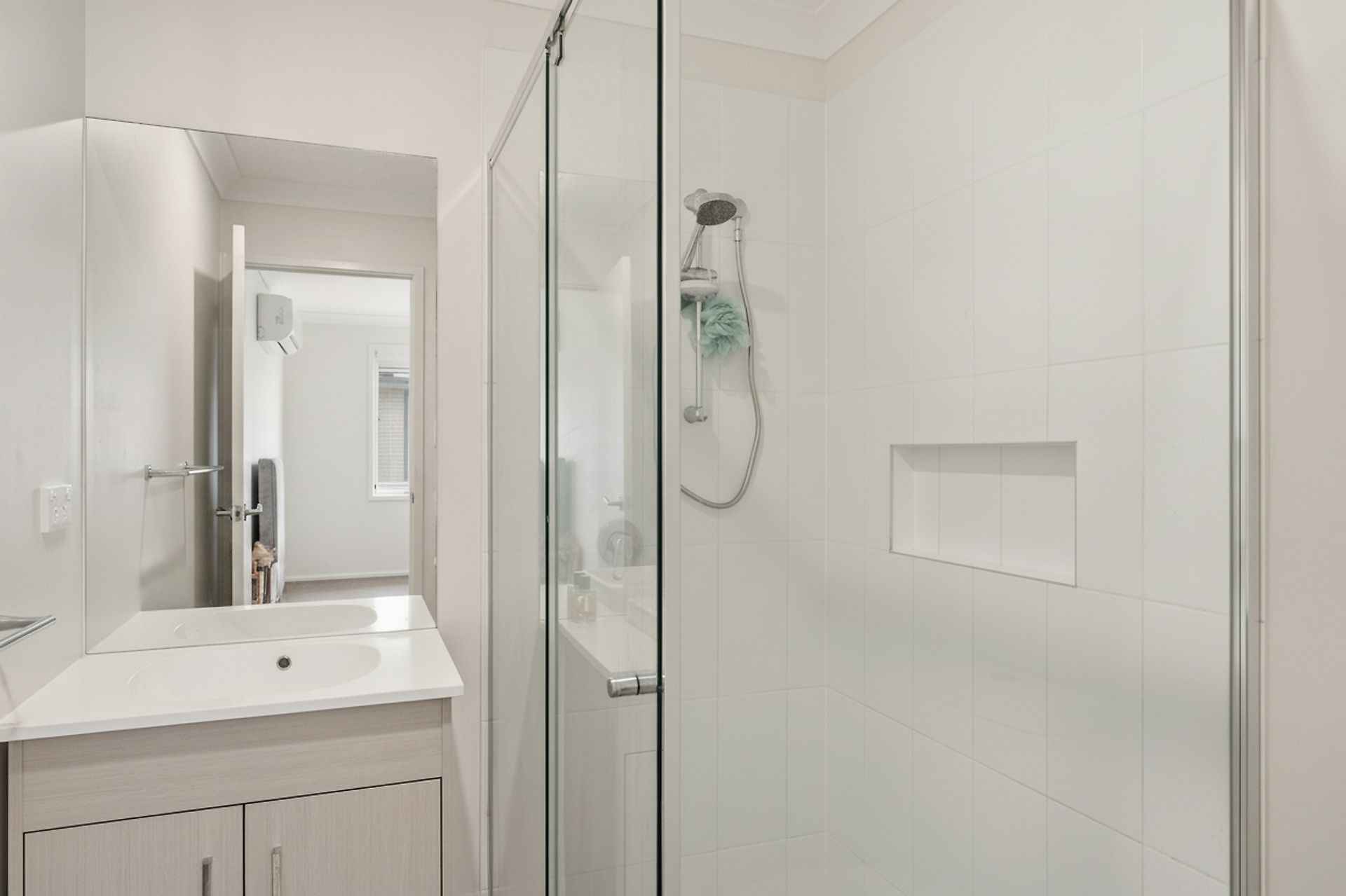 9A Hartigan Street — photo 7 of 13