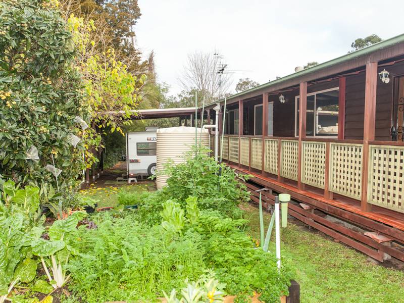 72 Aberdare Street, KITCHENER
