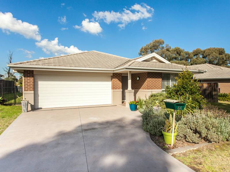 44 Stonebridge Drive, Cessnock