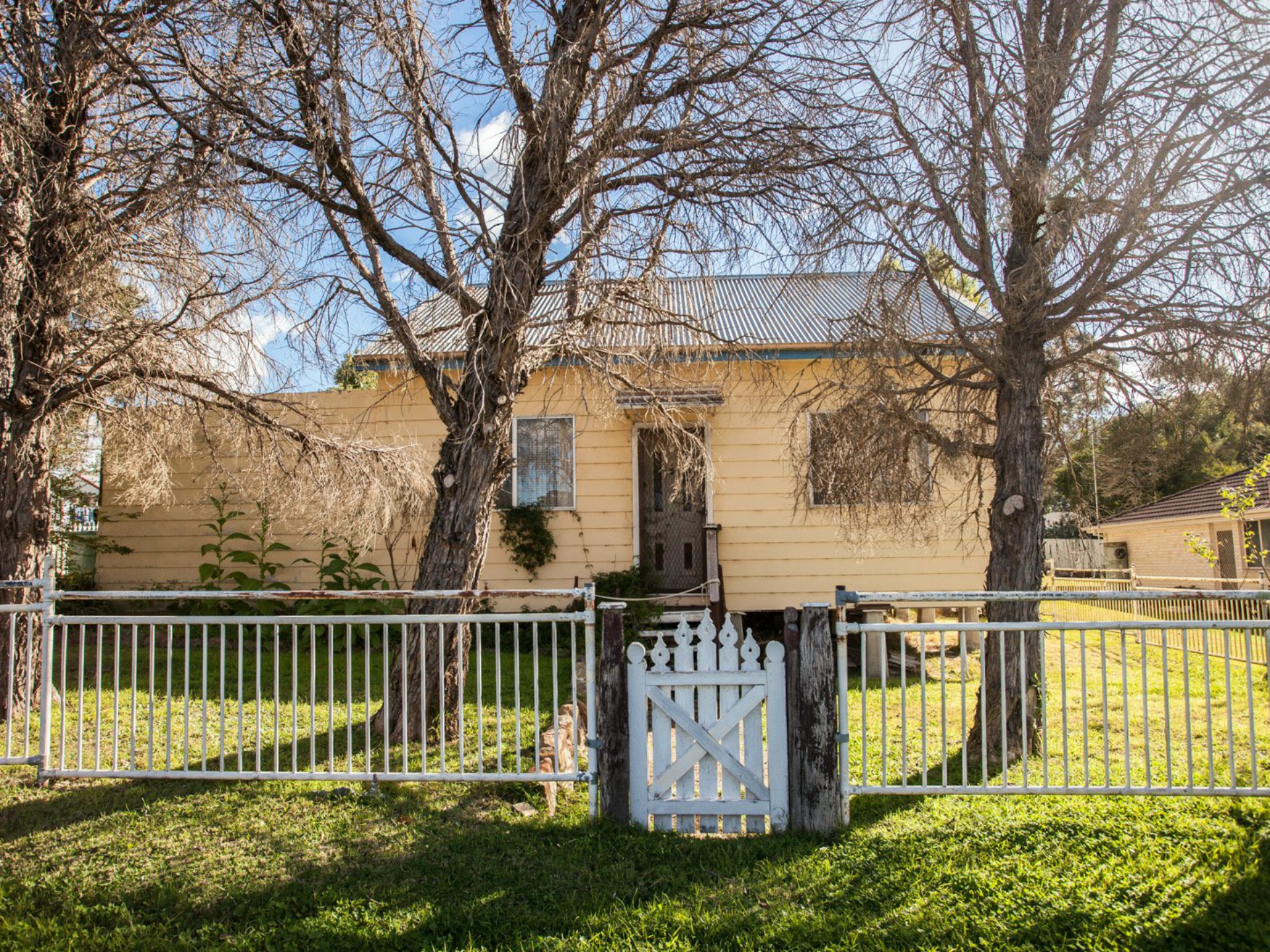 6 Davis Street, Millfield