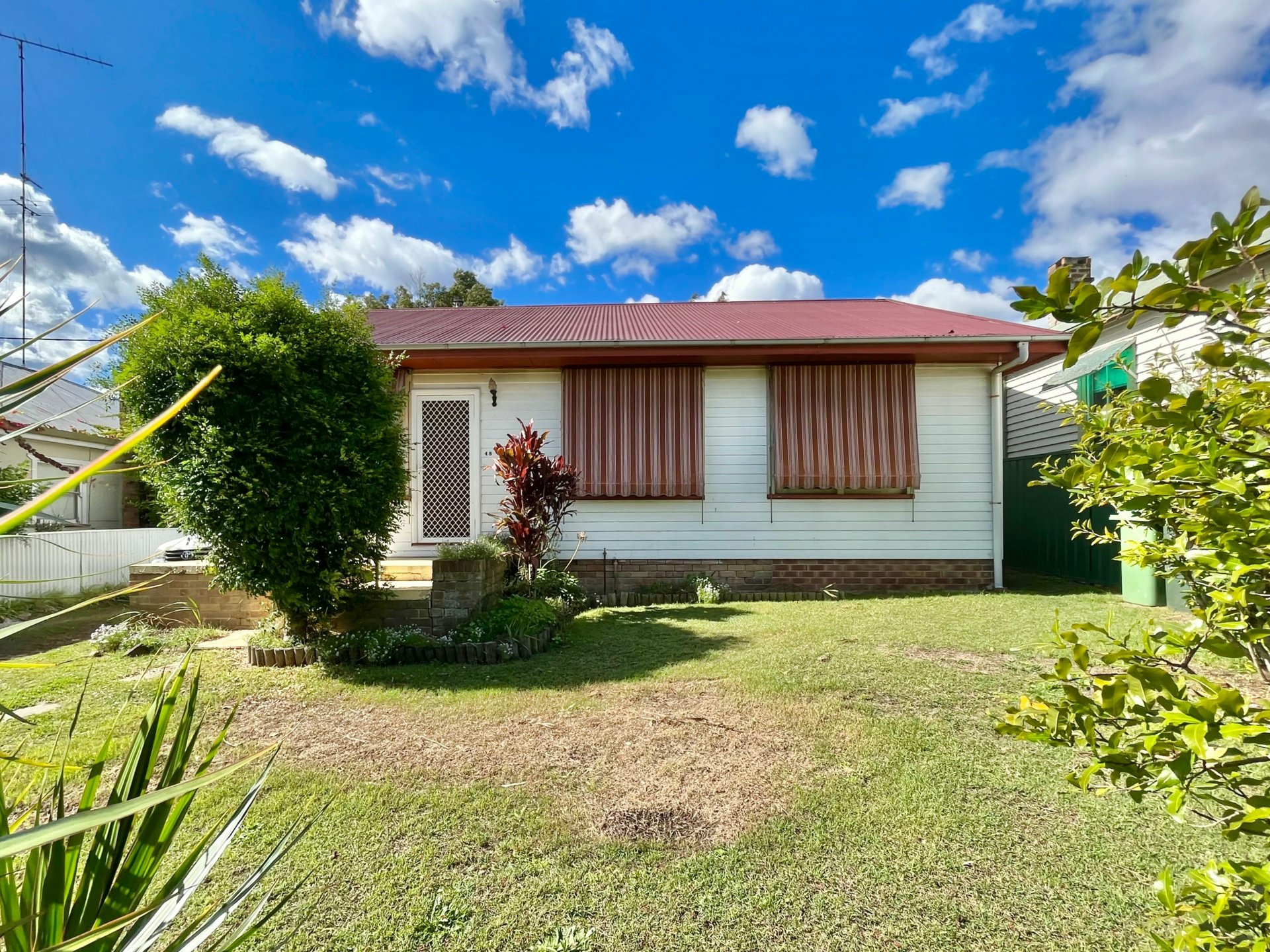 48 & 48a Desmond Street, CESSNOCK